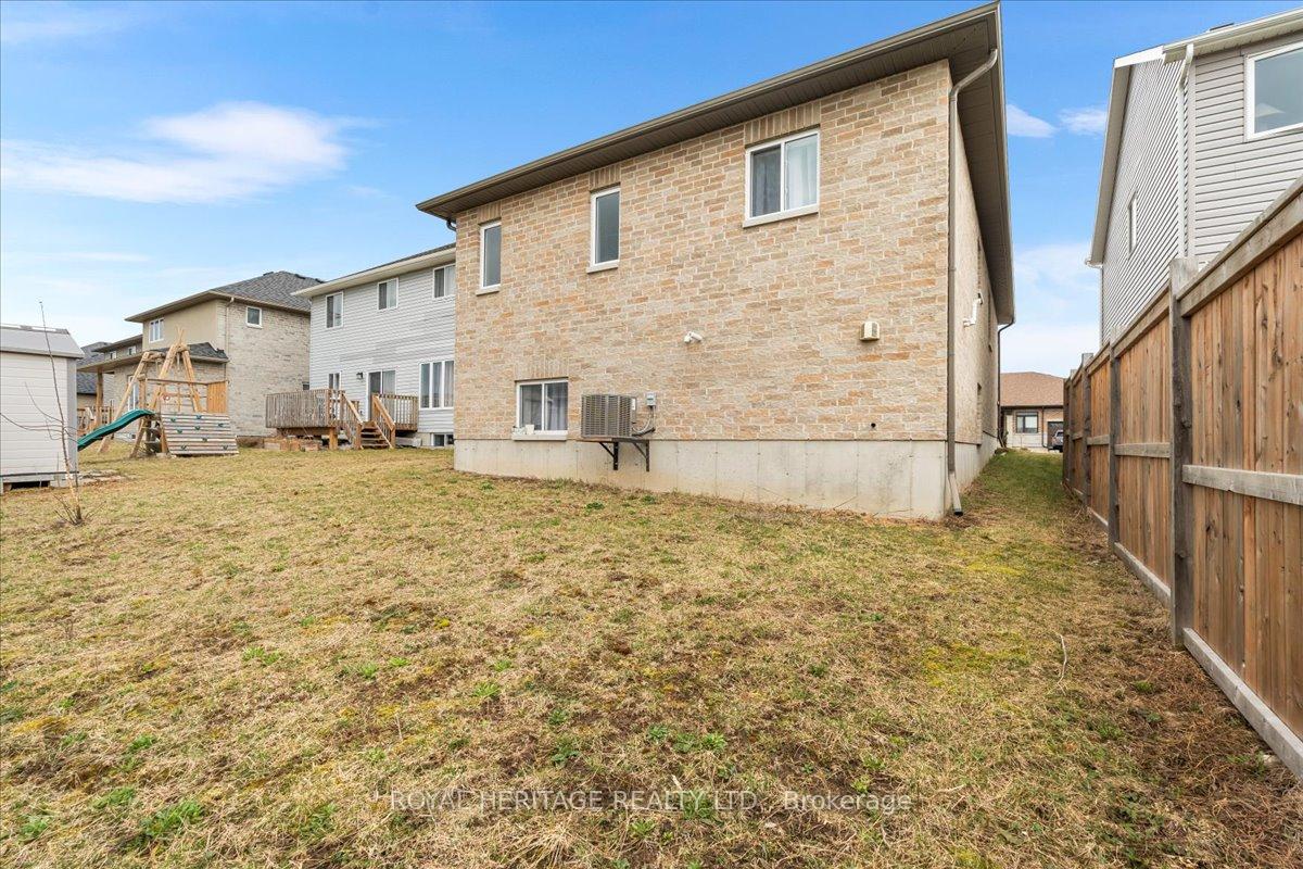 Photo 38 of 16 Cypress Drive, Belleville, Thurlow Ward — HOMEH