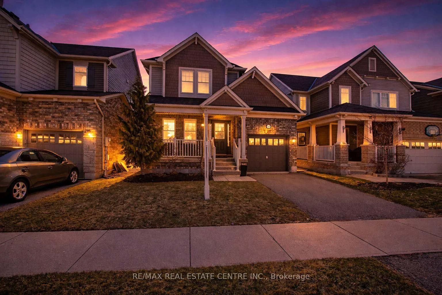 Photo 1 of 940 Clark Boulevard, Milton, Coates — HOMEH