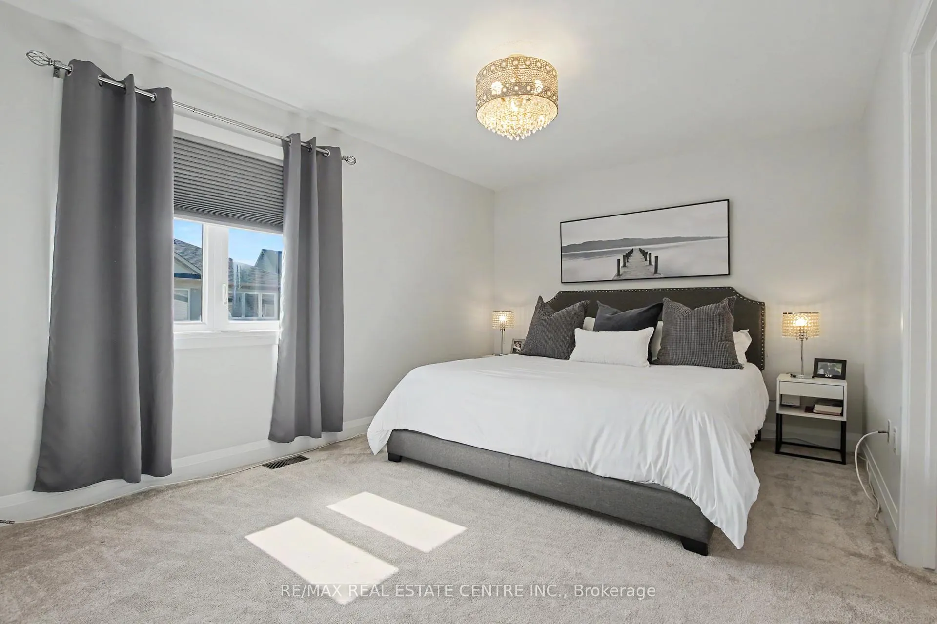 Photo 18 of 940 Clark Boulevard, Milton, Coates — HOMEH