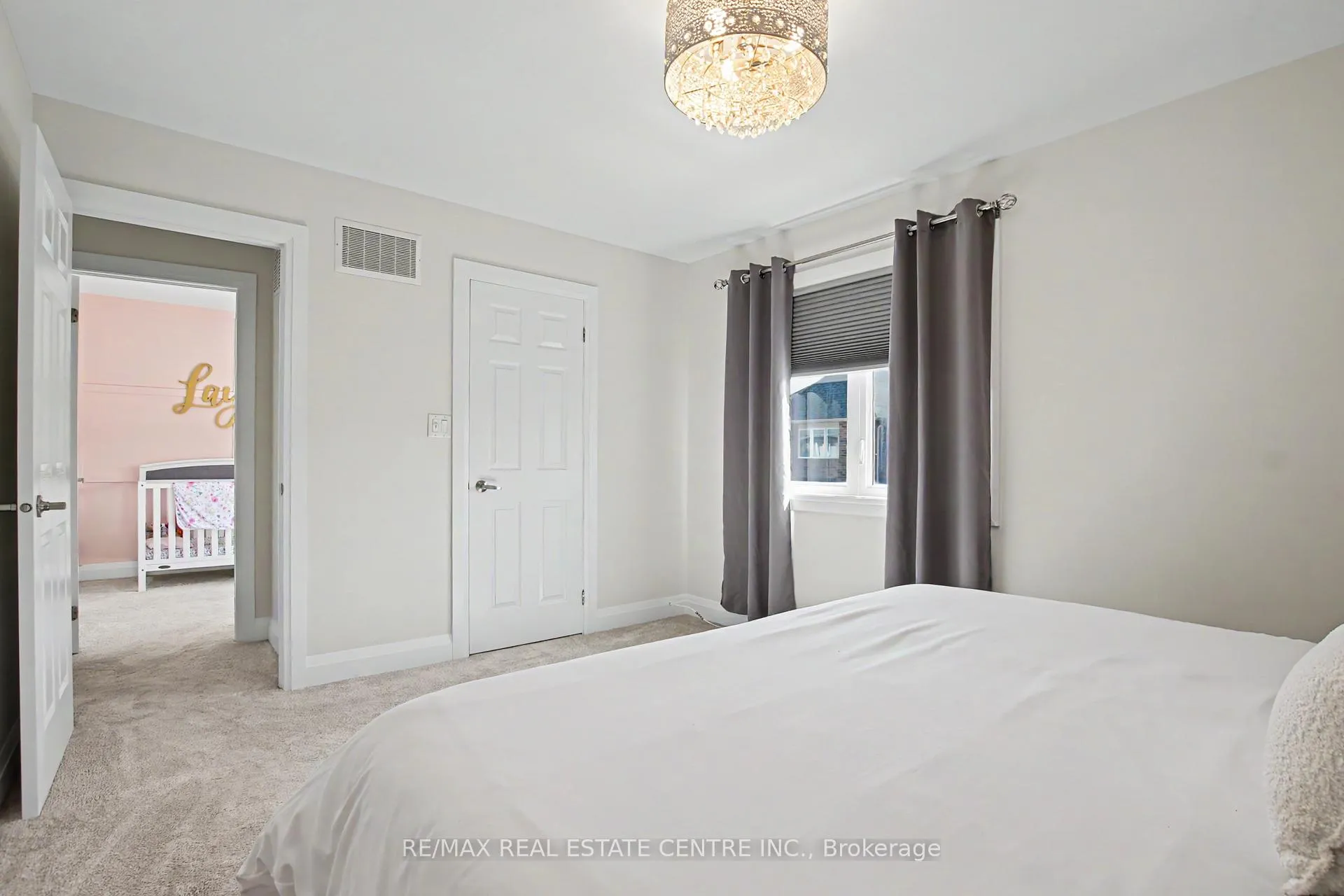 Photo 20 of 940 Clark Boulevard, Milton, Coates — HOMEH