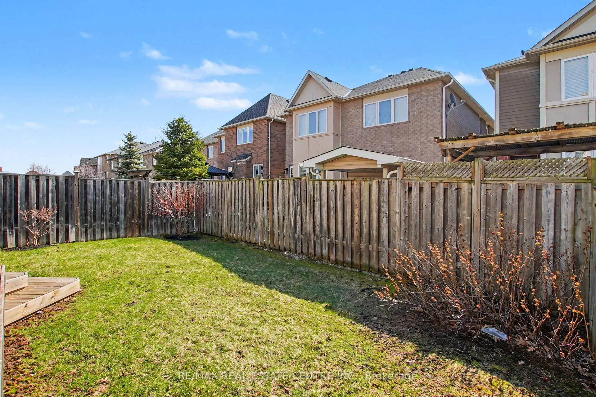 Photo 32 of 940 Clark Boulevard, Milton, Coates — HOMEH