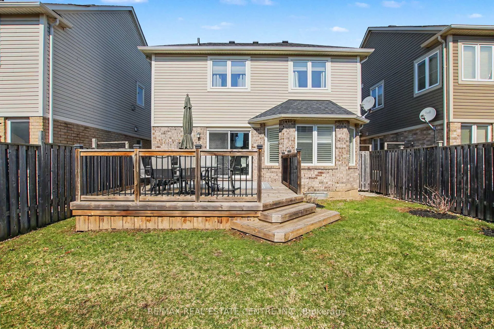 Photo 34 of 940 Clark Boulevard, Milton, Coates — HOMEH