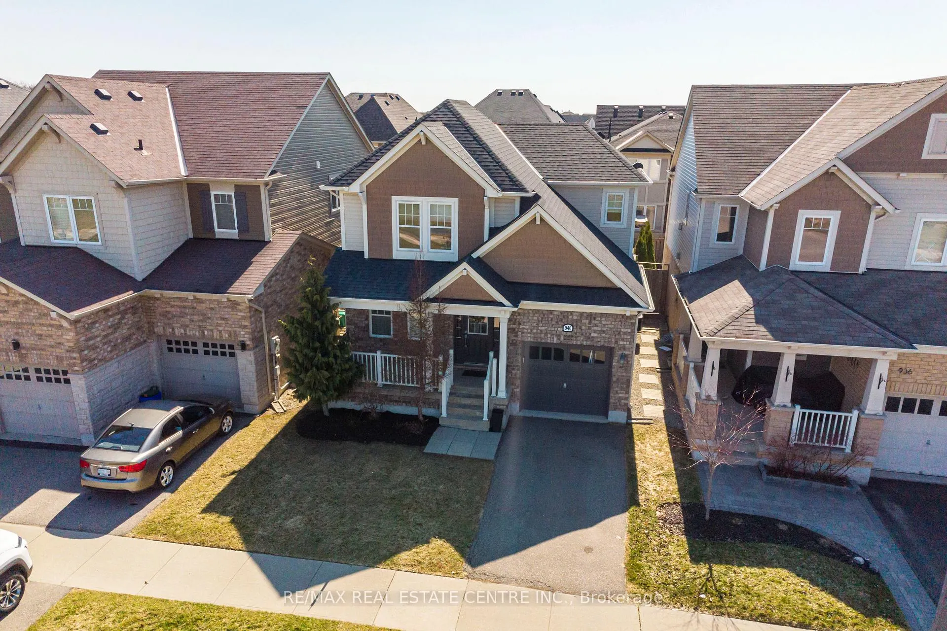 Photo 35 of 940 Clark Boulevard, Milton, Coates — HOMEH