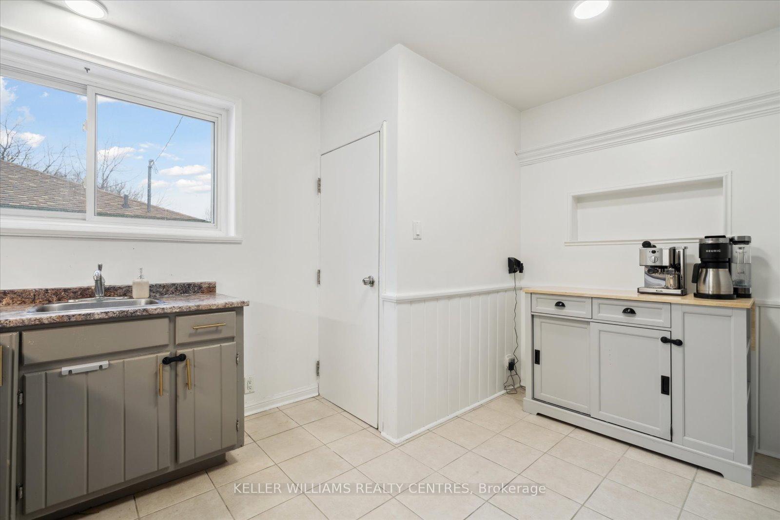 Photo 19 of 56 Murray Drive, Aurora, Aurora Highlands — HOMEH