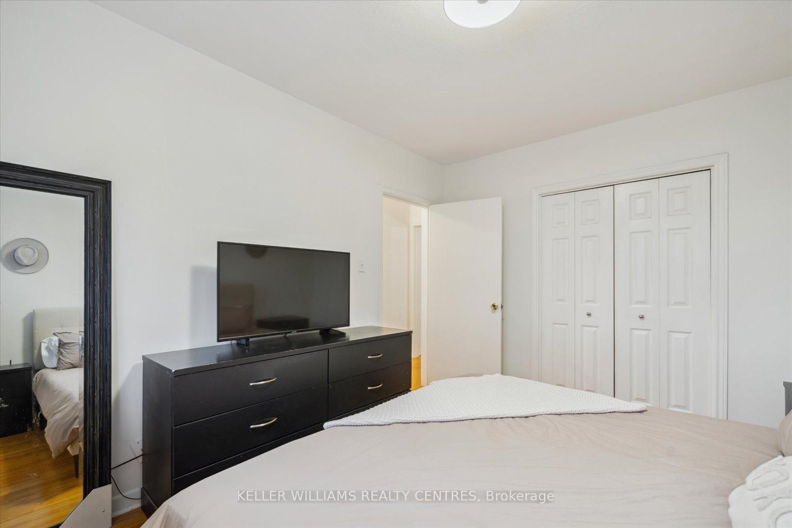 Photo 22 of 56 Murray Drive, Aurora, Aurora Highlands — HOMEH