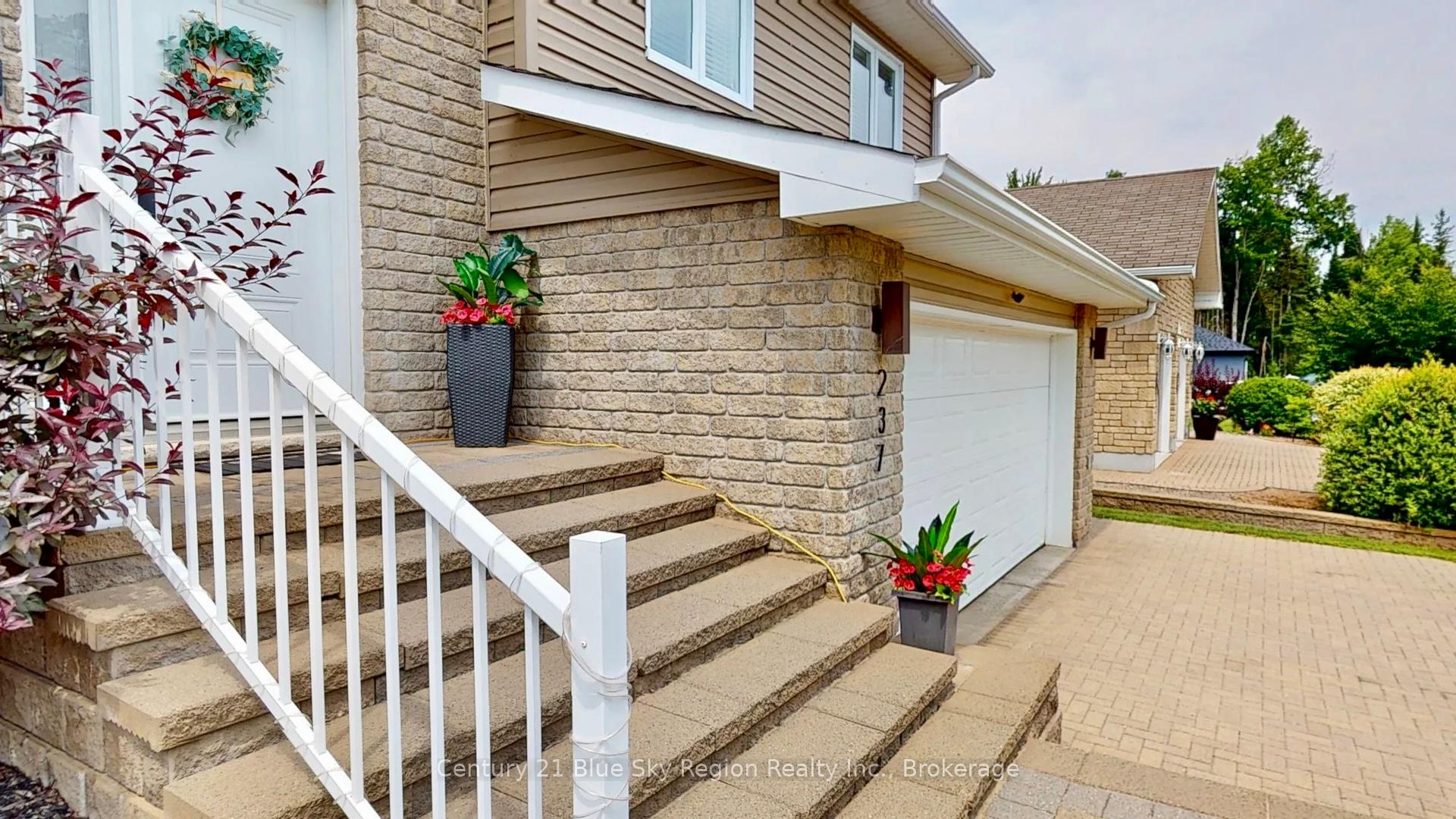 Photo 5 of 237 Osprey Crescent, Callander — HOMEH