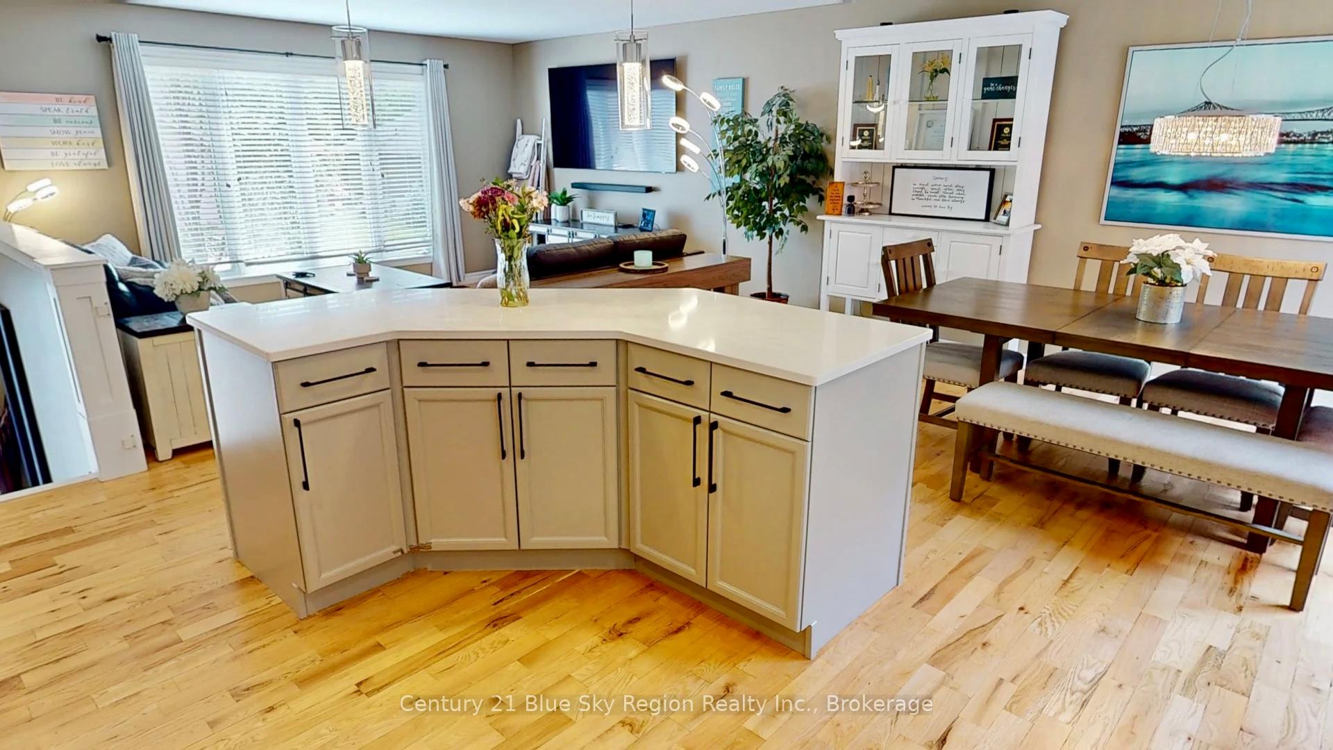 Photo 12 of 237 Osprey Crescent, Callander — HOMEH