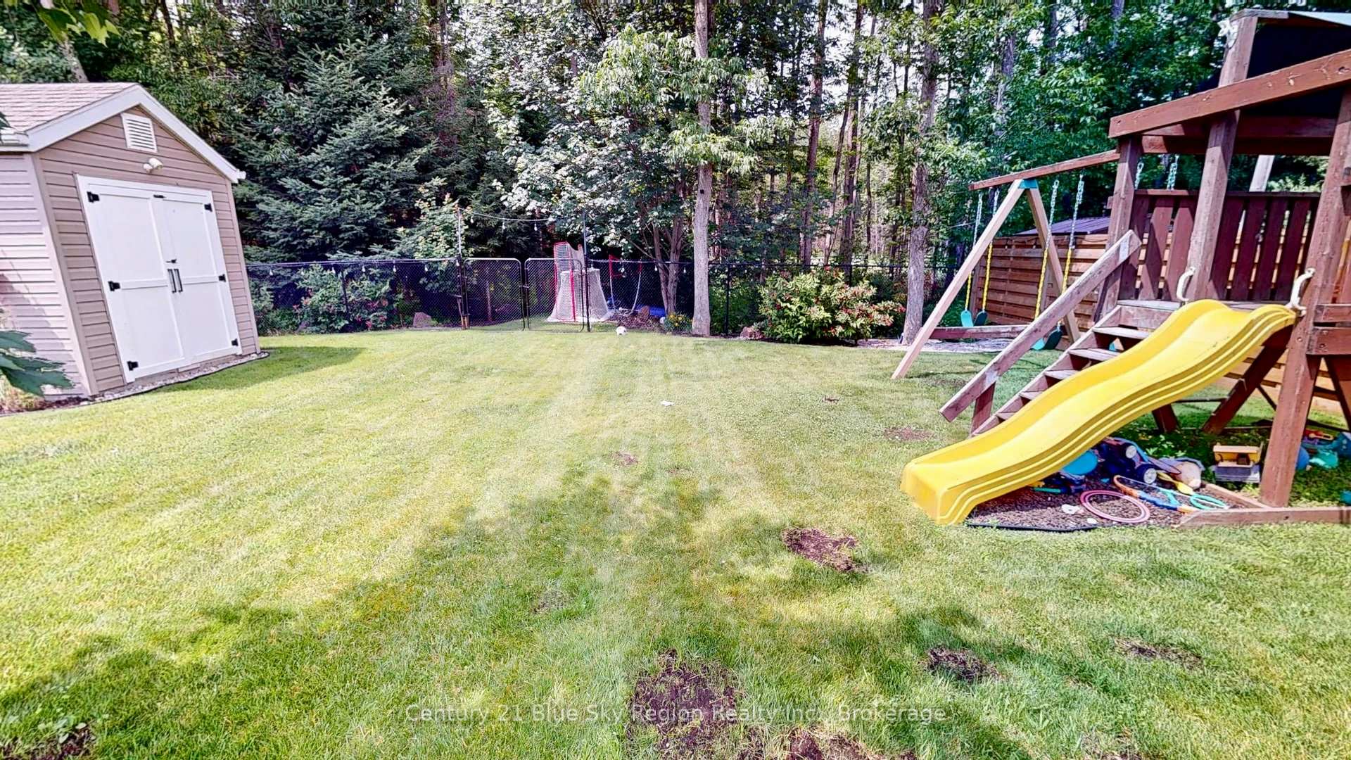 Photo 99 of 237 Osprey Crescent, Callander — HOMEH