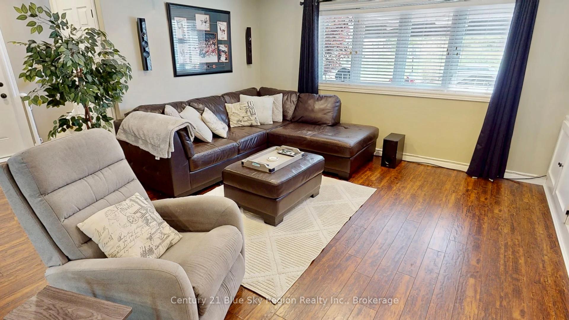 Photo 72 of 237 Osprey Crescent, Callander — HOMEH