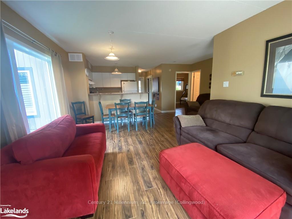 Photo 8 of 322 Mariners Way, Collingwood — HOMEH