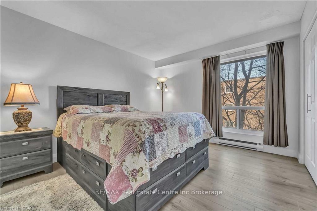 Photo 6 of Unit 205, 358 Waterloo Avenue, Guelph, Junction/Onward Willow — HOMEH