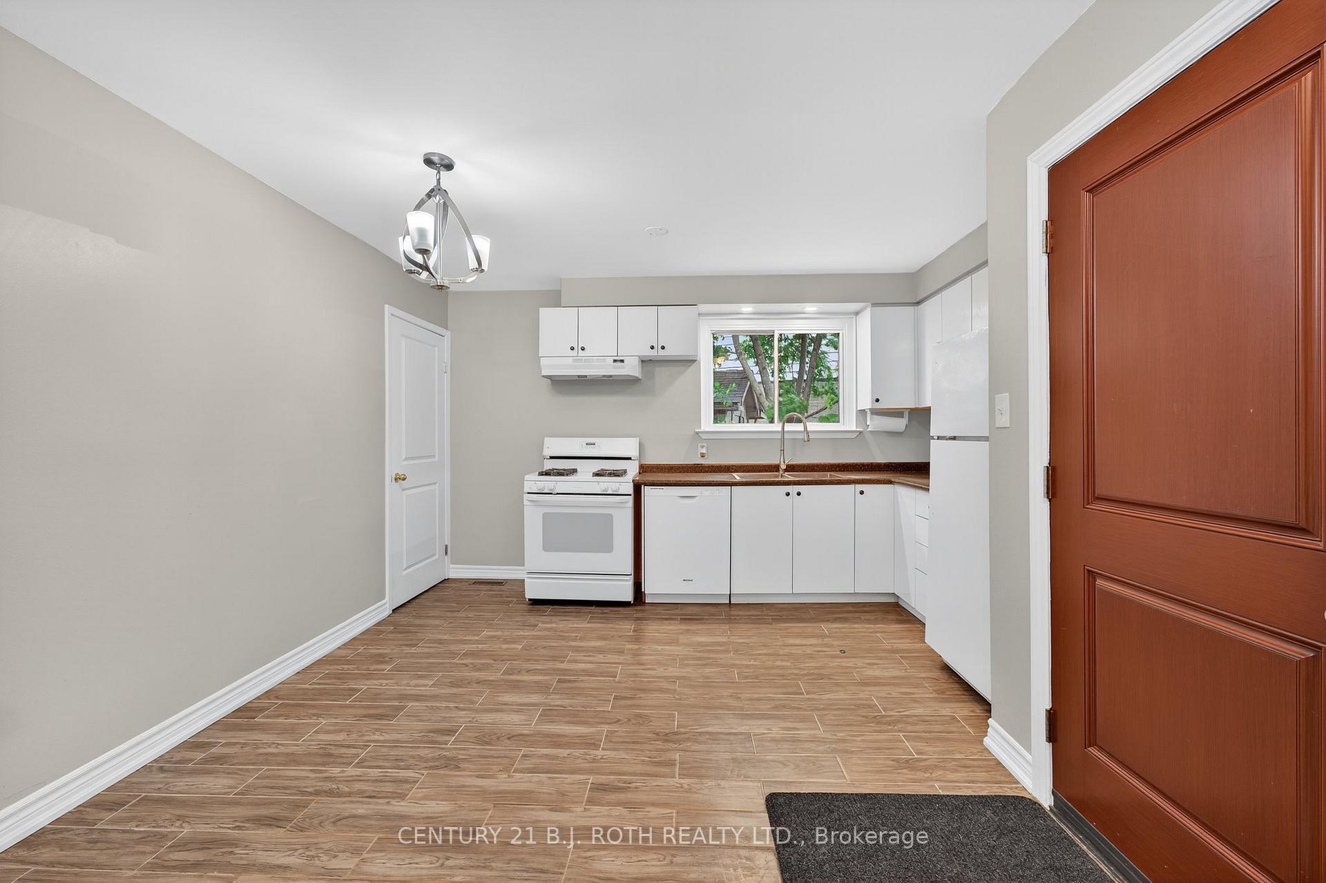 Photo 10 of 29 Daphne Crescent, Barrie, Cundles East — HOMEH