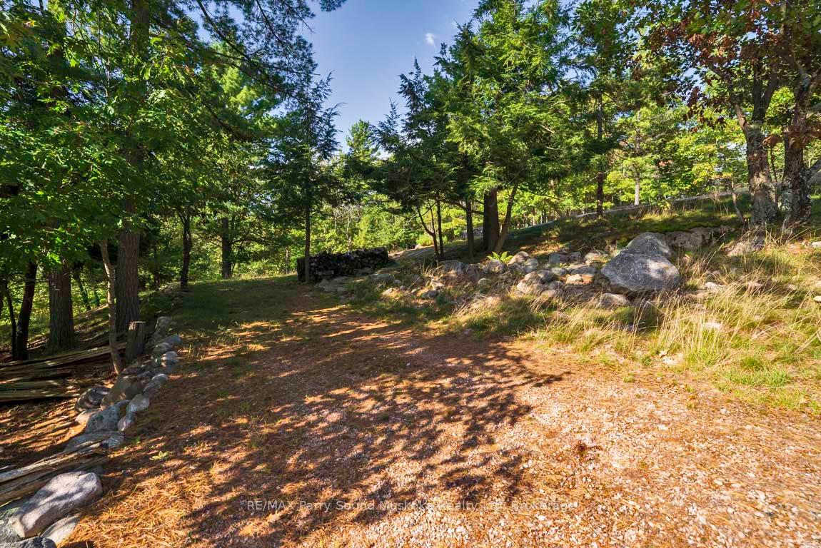 Photo 12 of 13 Rockcliffe Drive, Carling — HOMEH