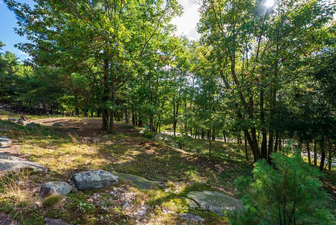 Photo 18 of 13 Rockcliffe Drive, Carling — HOMEH