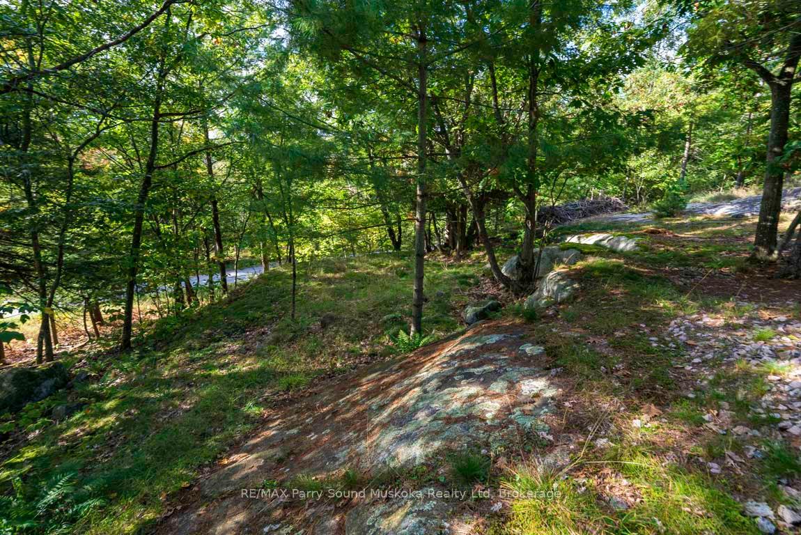 Photo 19 of 13 Rockcliffe Drive, Carling — HOMEH
