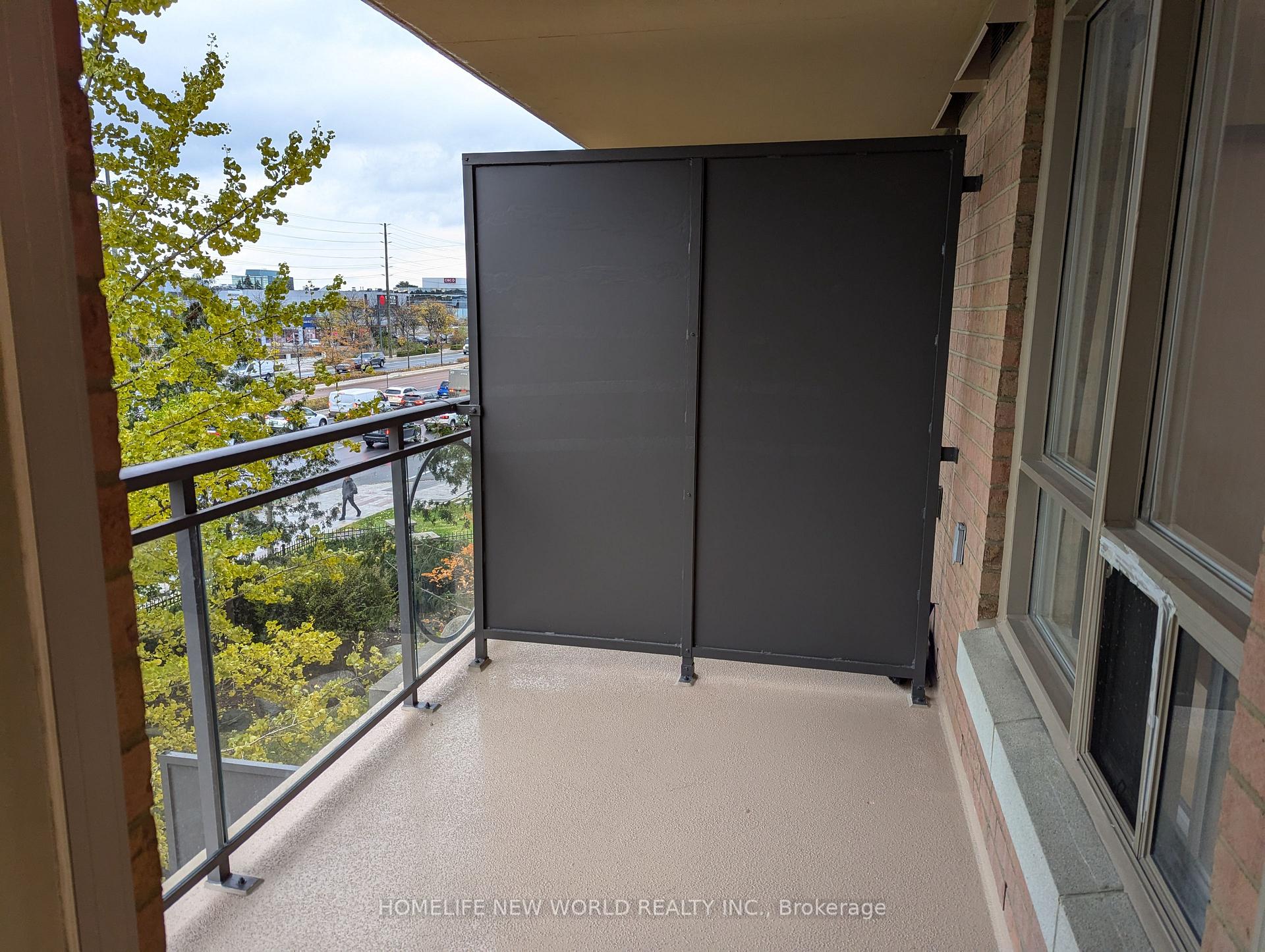 Photo 17 of Unit 301, 130 Pond Drive, Markham, Commerce Valley — HOMEH