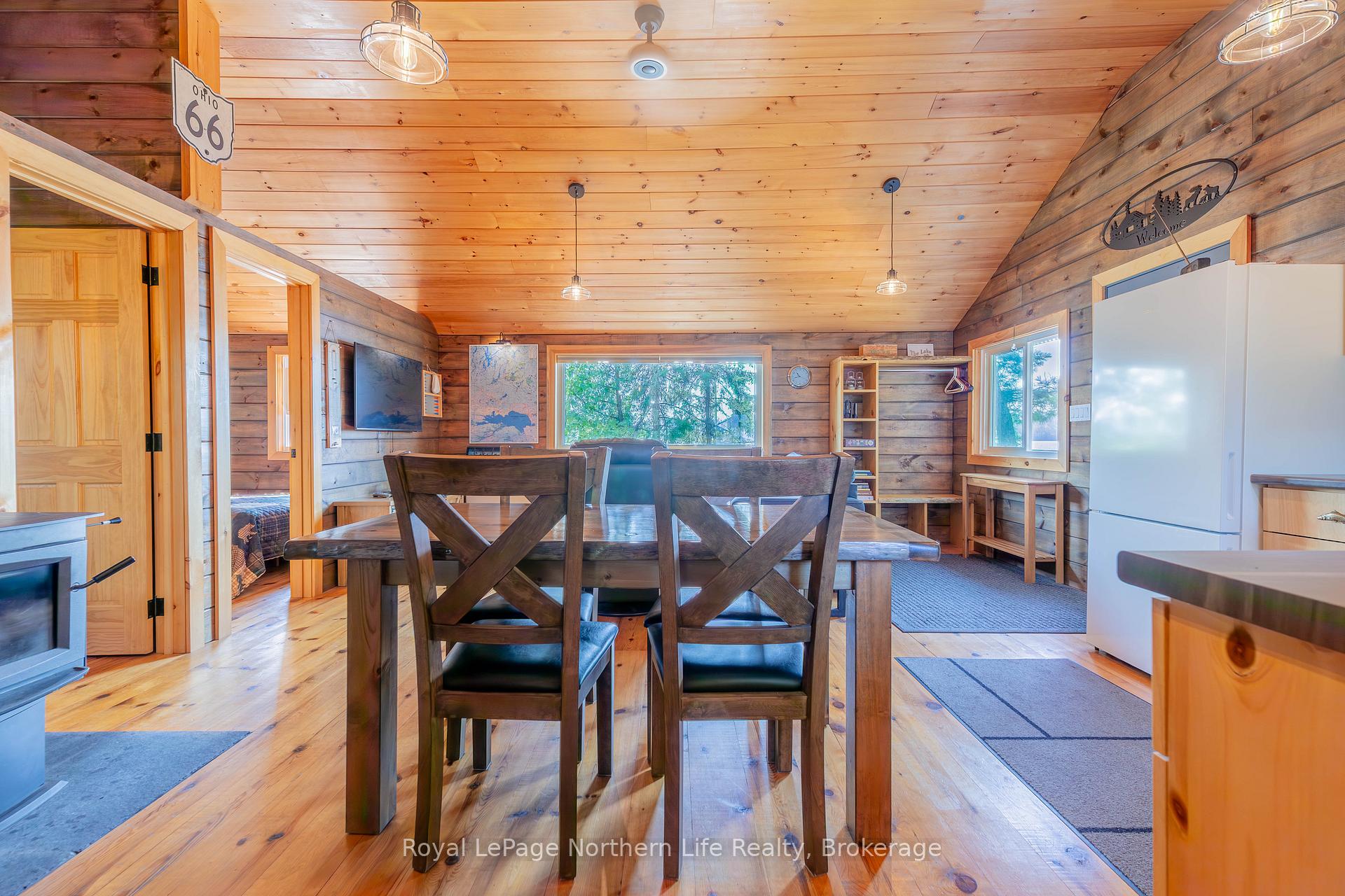 Photo 24 of 66 Temagami Island, Temagami — HOMEH