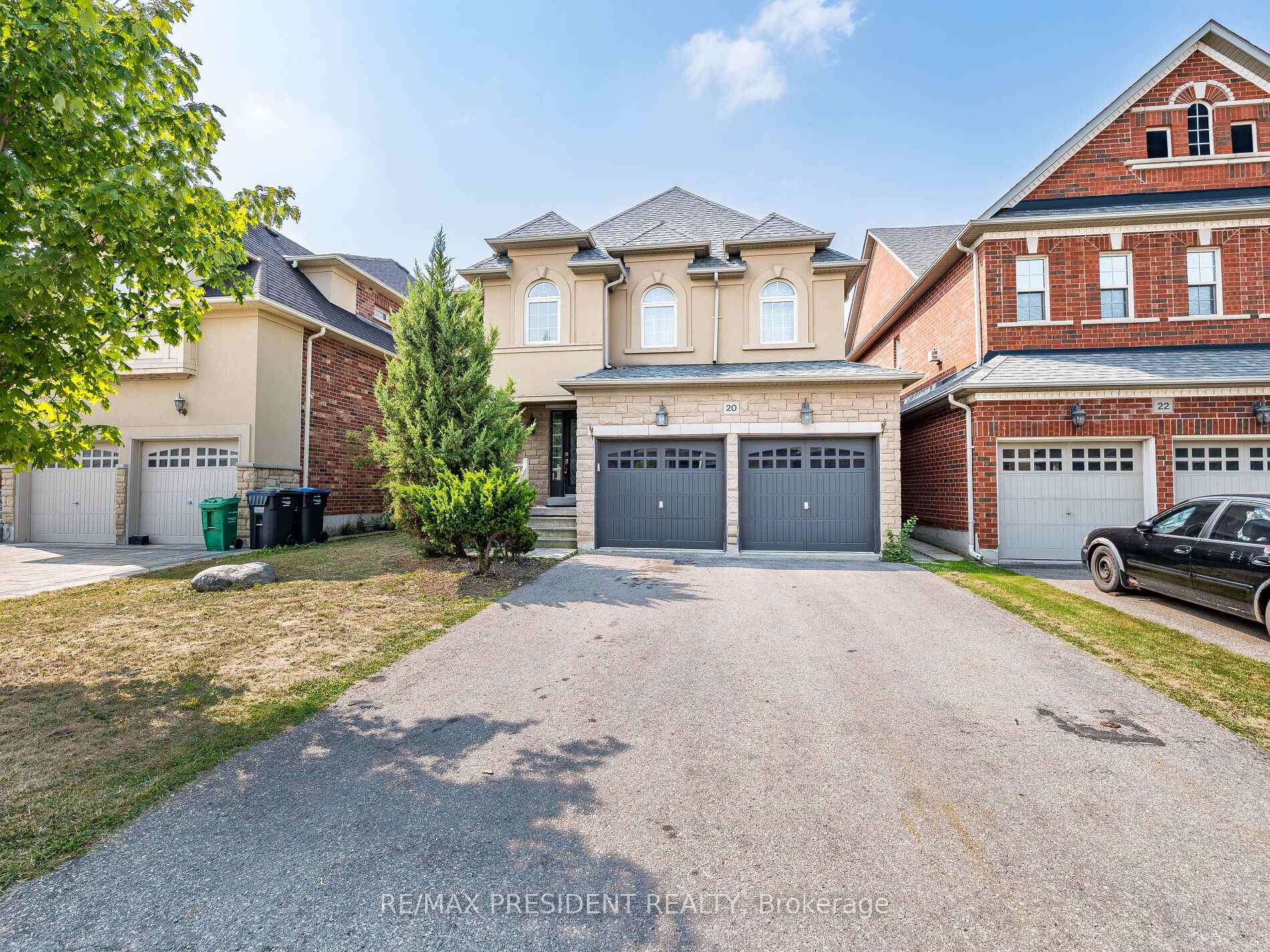 Front of 20 Monabelle Crescent
