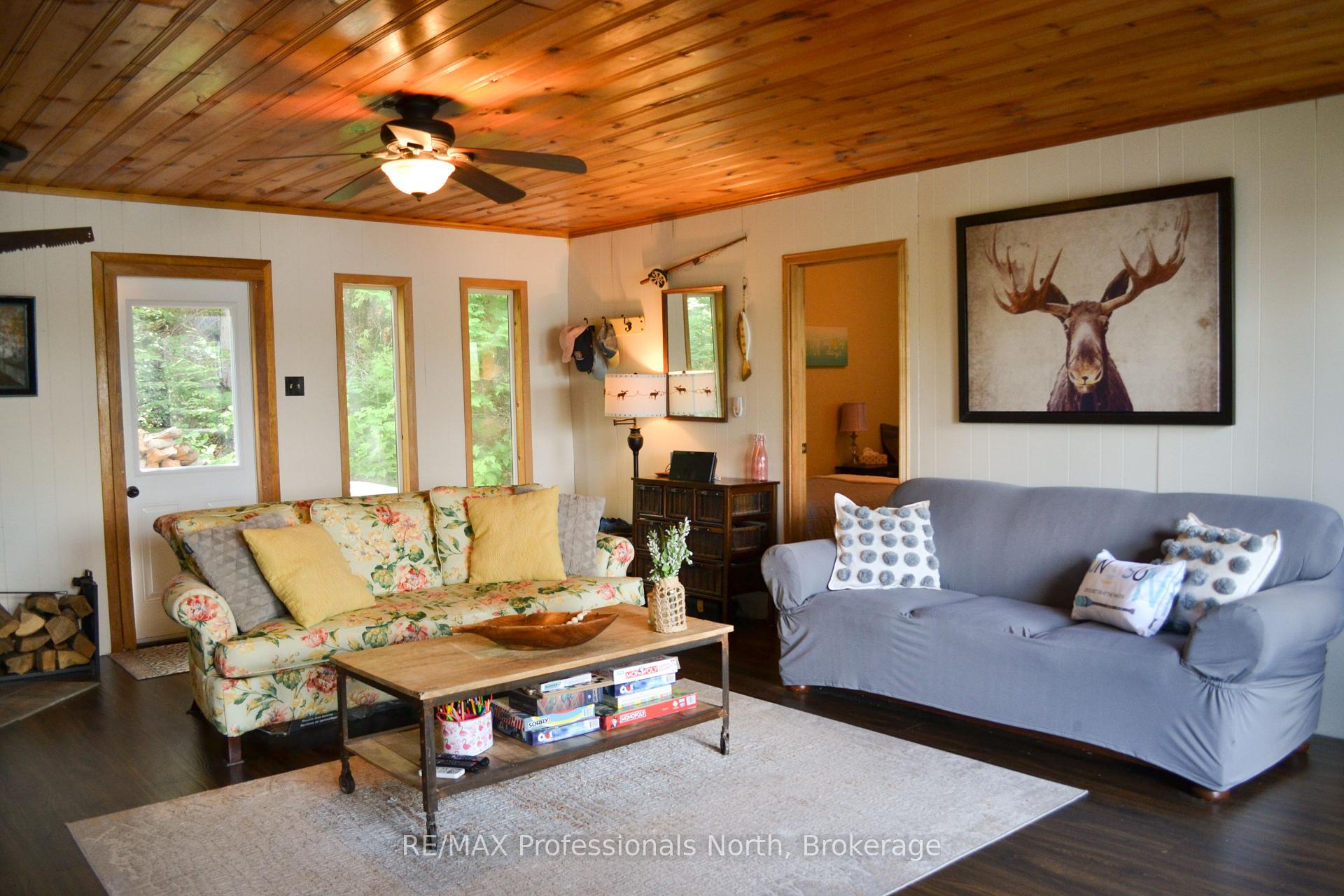 Photo 4 of 542 Hazard Hill, Kearney, Perry — HOMEH