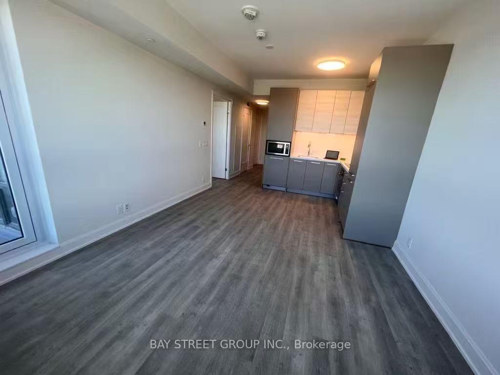 Photo 3 of Unit 915, 12 Gandhi Lane, Markham, Commerce Valley — HOMEH