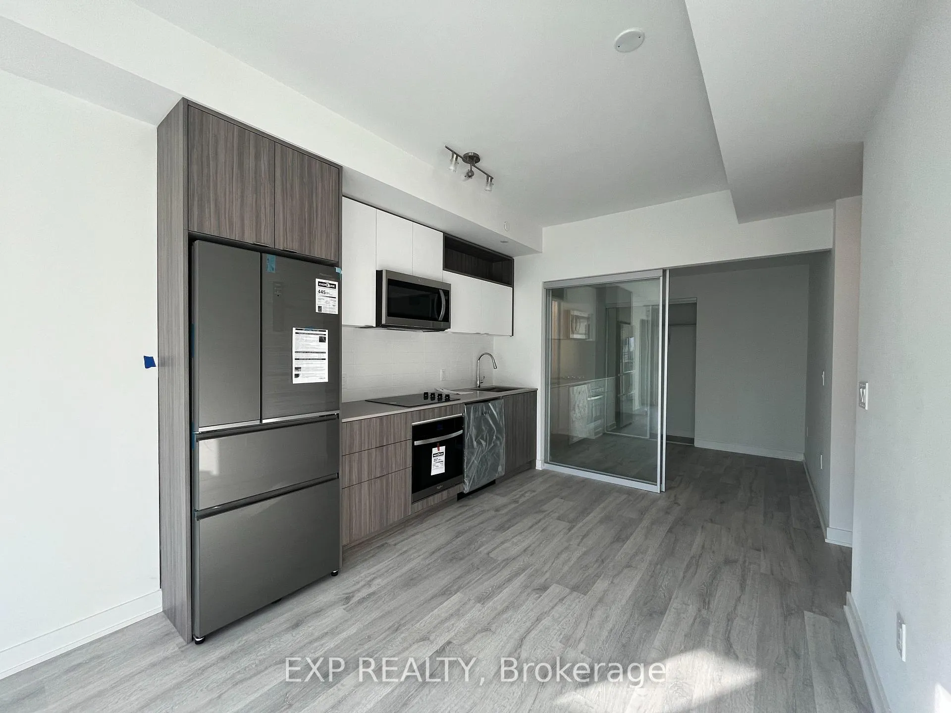 Photo 5 of 135 lower Sherbourne Street, Toronto, Moss Park — HOMEH