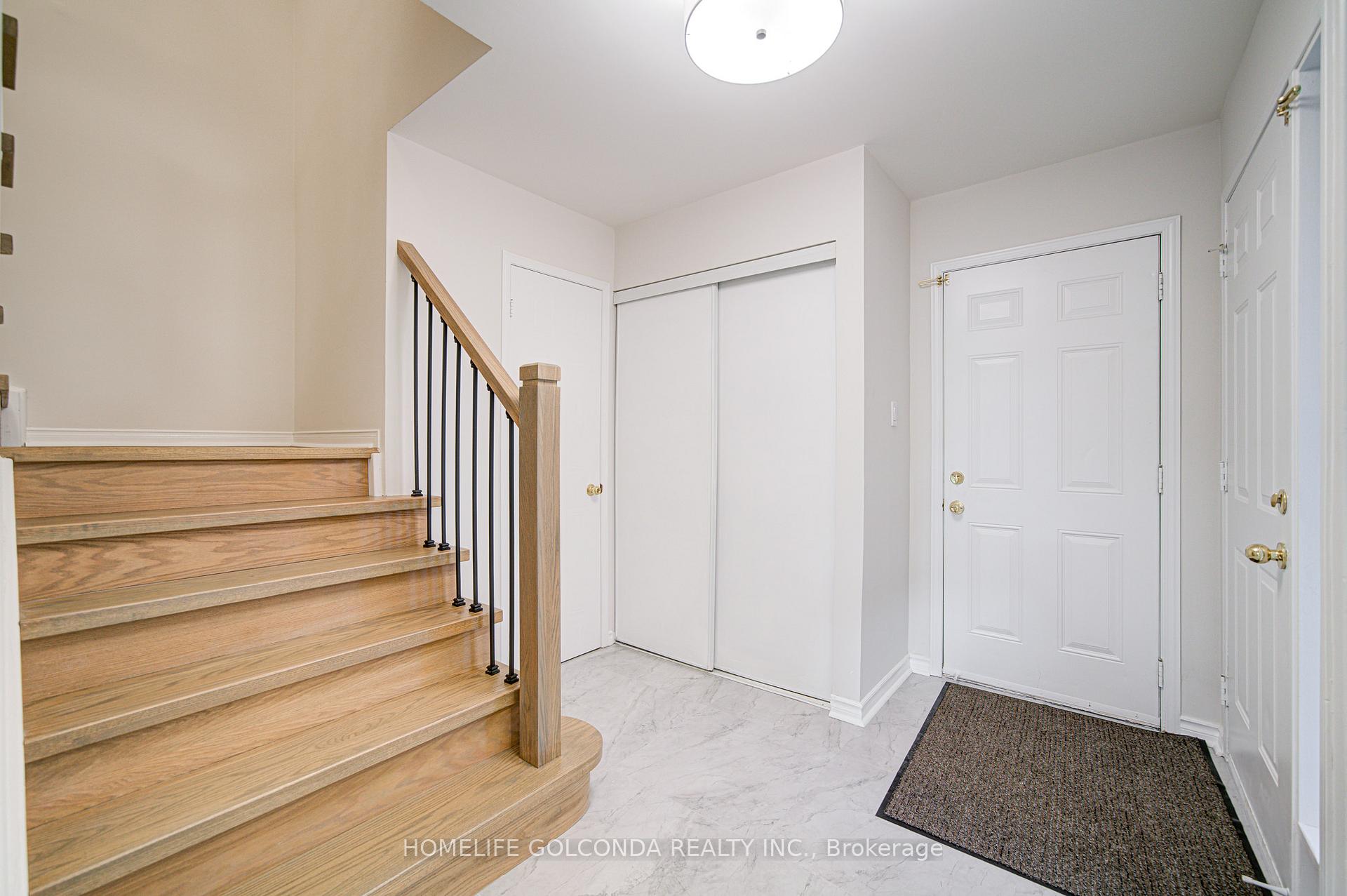 Photo 4 of 60 Willey Drive, Clarington, Bowmanville — HOMEH