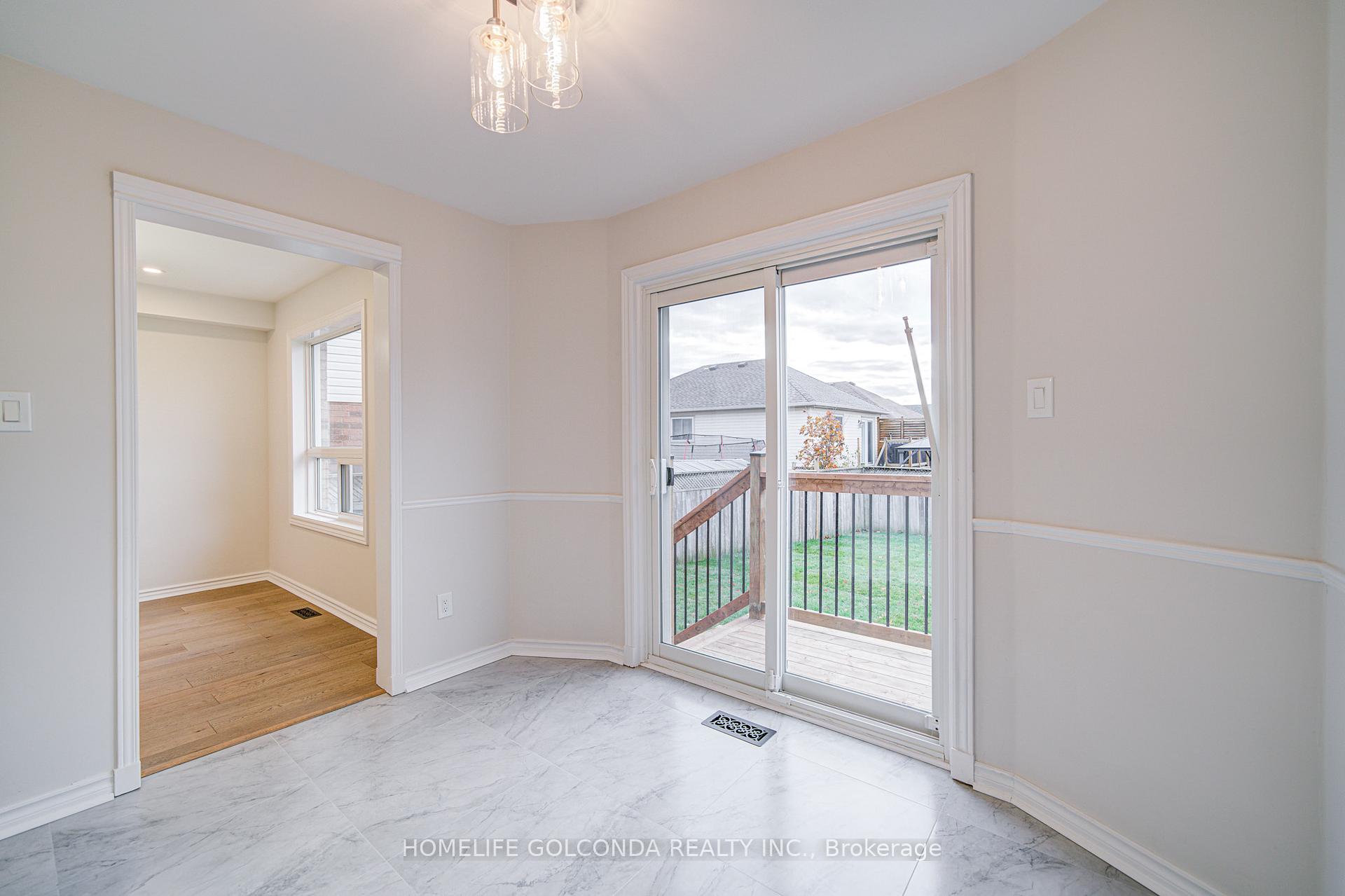 Photo 10 of 60 Willey Drive, Clarington, Bowmanville — HOMEH