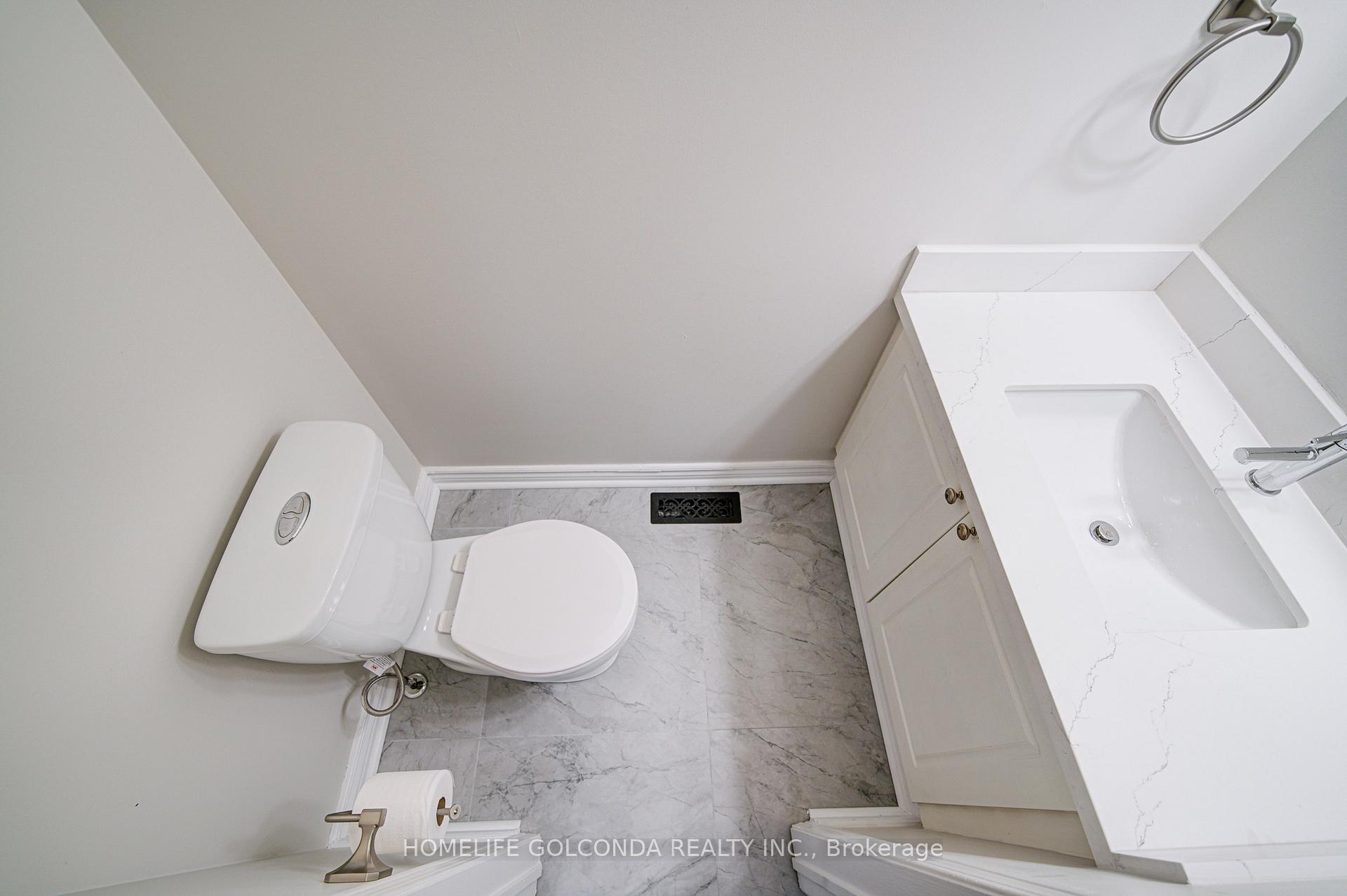 Photo 24 of 60 Willey Drive, Clarington, Bowmanville — HOMEH