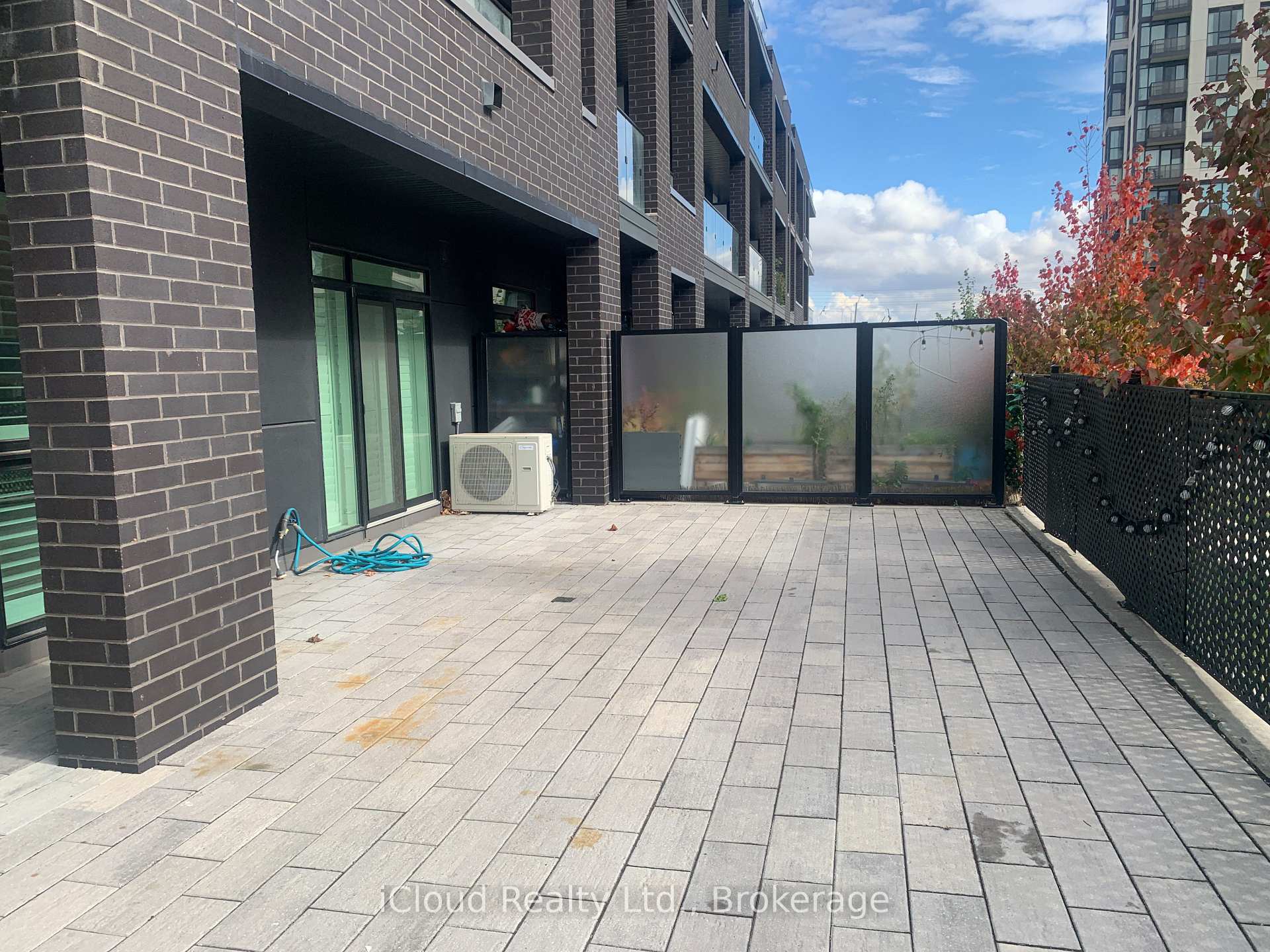 Photo 11 of Unit G09, 1 Climo Lane, Markham, Wismer — HOMEH