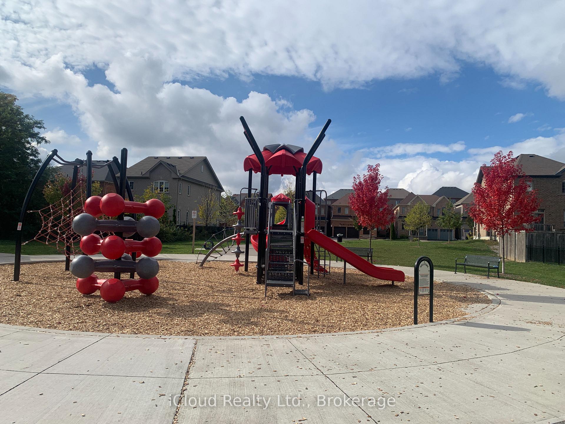 Photo 15 of Unit G09, 1 Climo Lane, Markham, Wismer — HOMEH