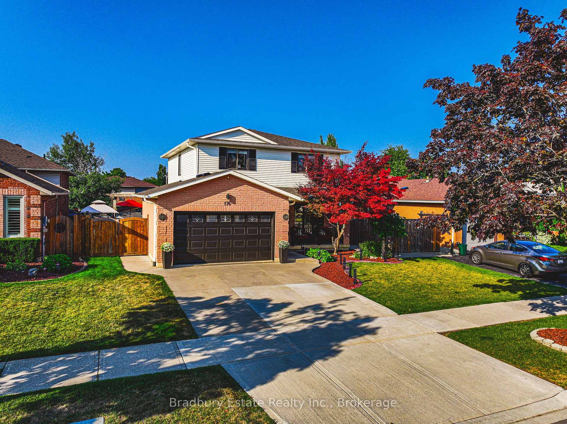 Front of 176 Highland Road W
