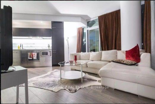 Photo 15 of Unit 4009, 45 Charles Street E, Toronto, Church-Yonge Corridor — HOMEH