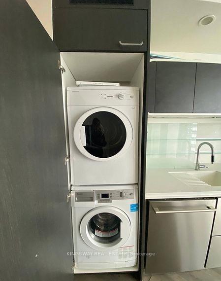 Photo 17 of Unit 4009, 45 Charles Street E, Toronto, Church-Yonge Corridor — HOMEH