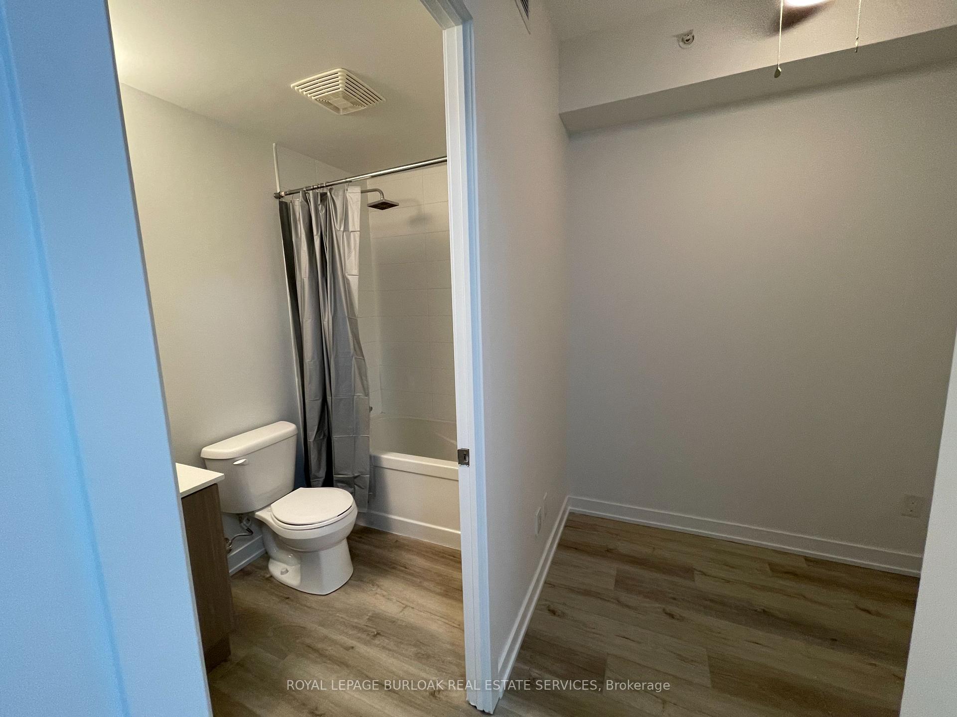 Photo 33 of Unit C419, 5260 Dundas Street, Burlington, Orchard — HOMEH
