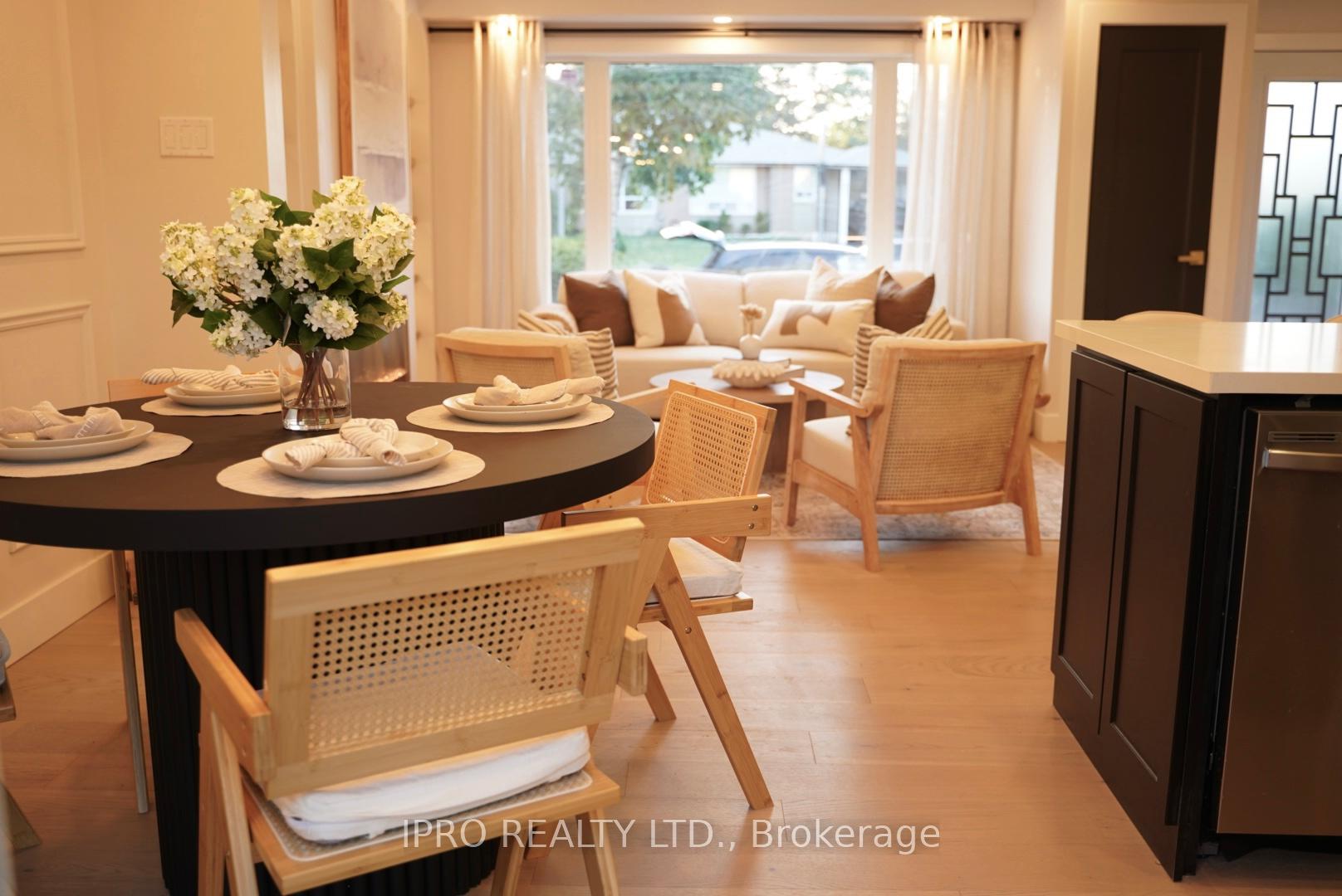 Photo 16 of 92 Forsythia Road, Brampton, Southgate — HOMEH