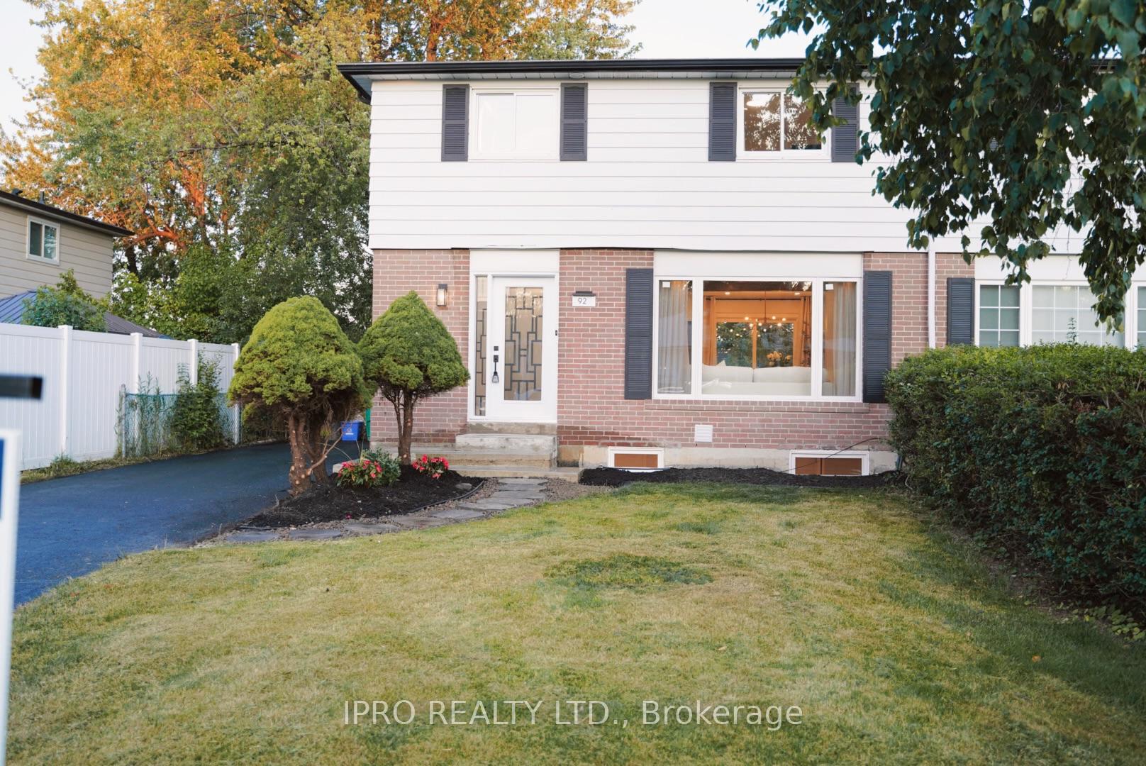 Photo 14 of 92 Forsythia Road, Brampton, Southgate — HOMEH