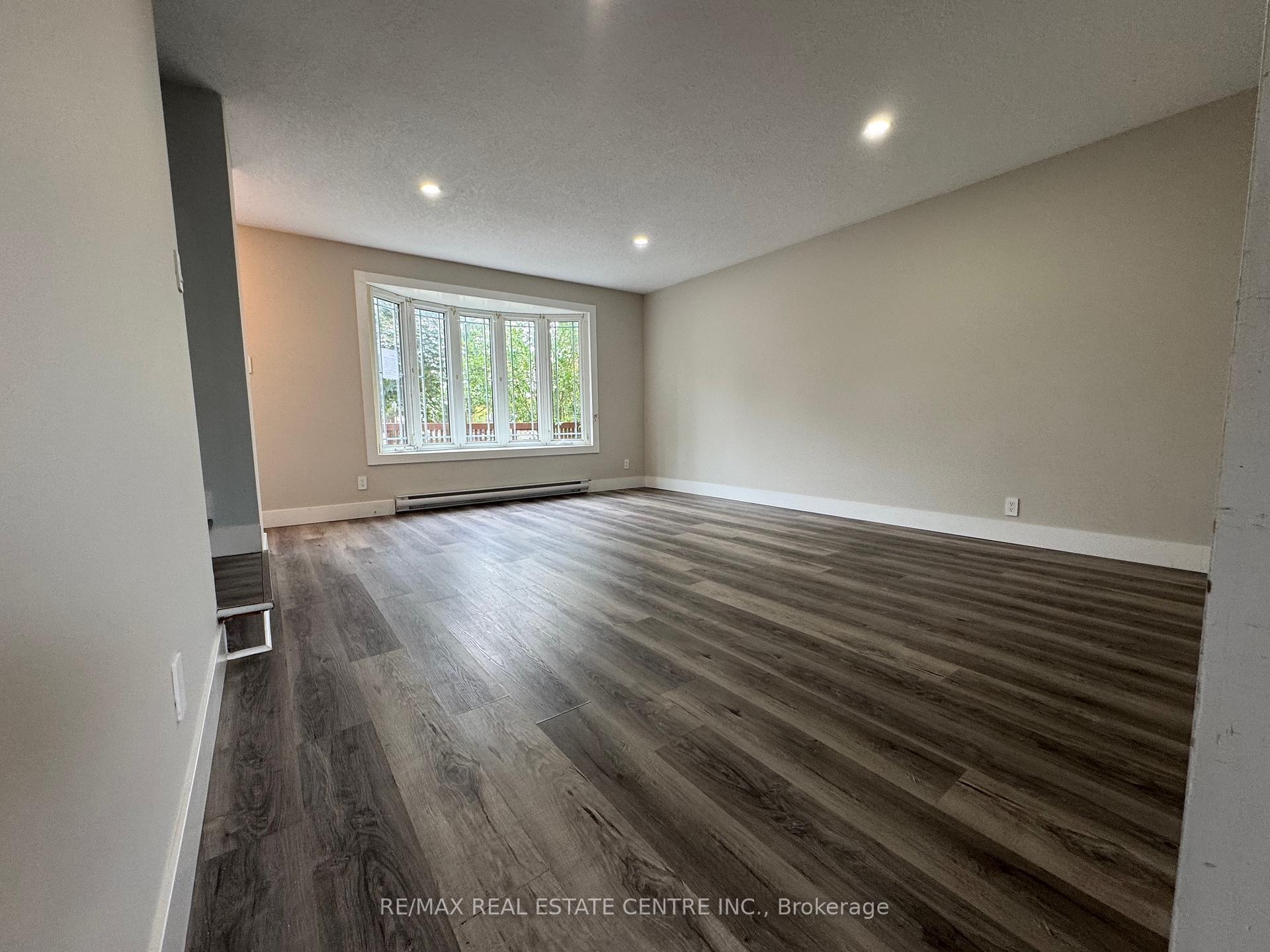 Photo 6 of 143 Rouse Avenue, Cambridge — HOMEH