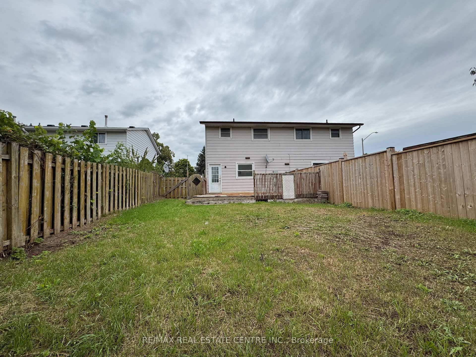 Photo 18 of 143 Rouse Avenue, Cambridge — HOMEH