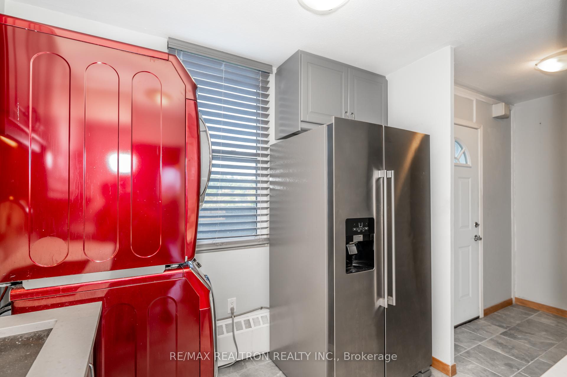 Photo 4 of Unit 421, 350 Quigley Road, Hamilton, Vincent — HOMEH