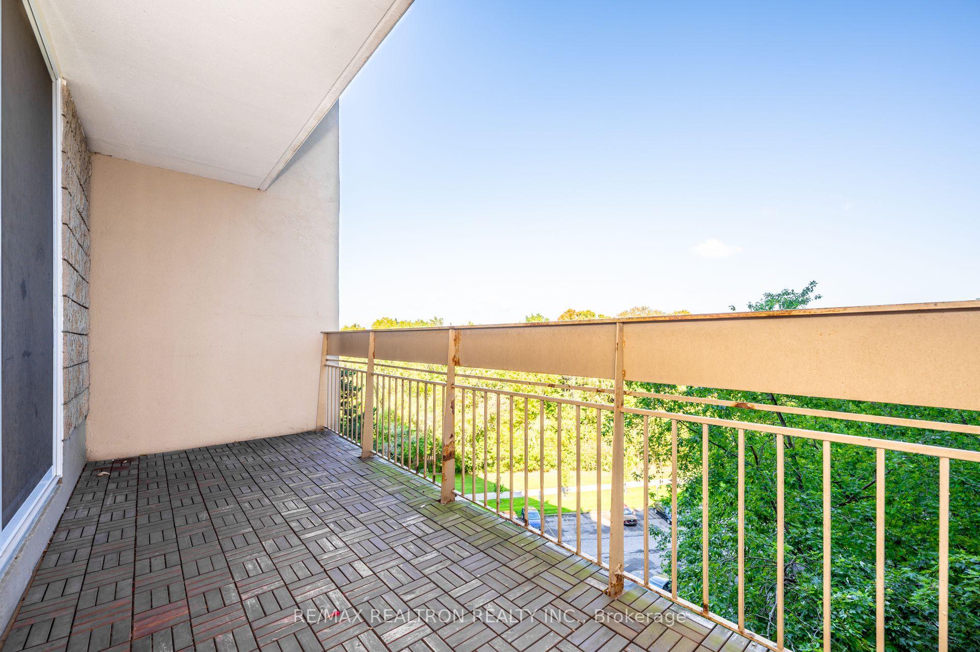 Photo 7 of Unit 421, 350 Quigley Road, Hamilton, Vincent — HOMEH