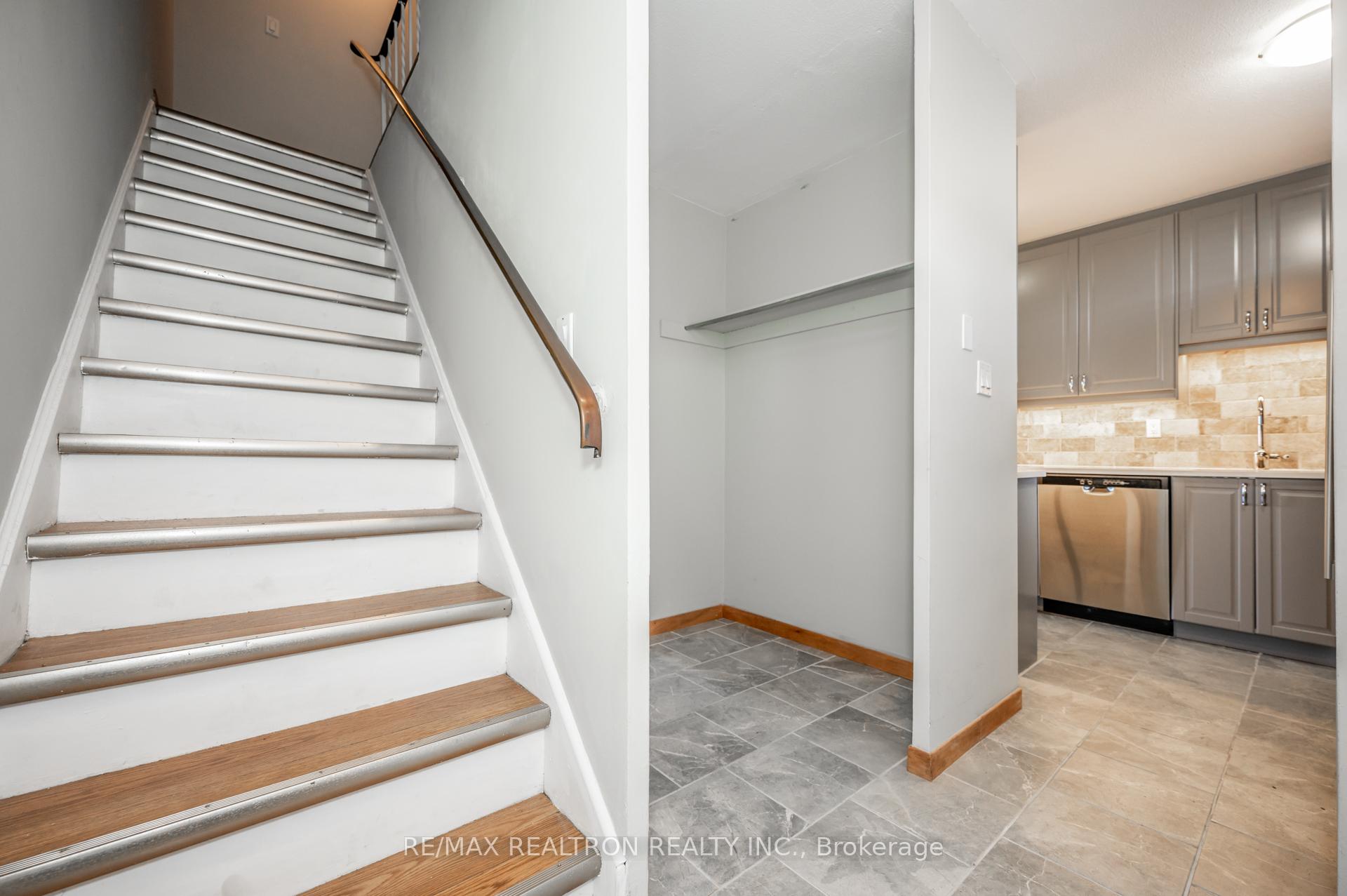 Photo 10 of Unit 421, 350 Quigley Road, Hamilton, Vincent — HOMEH