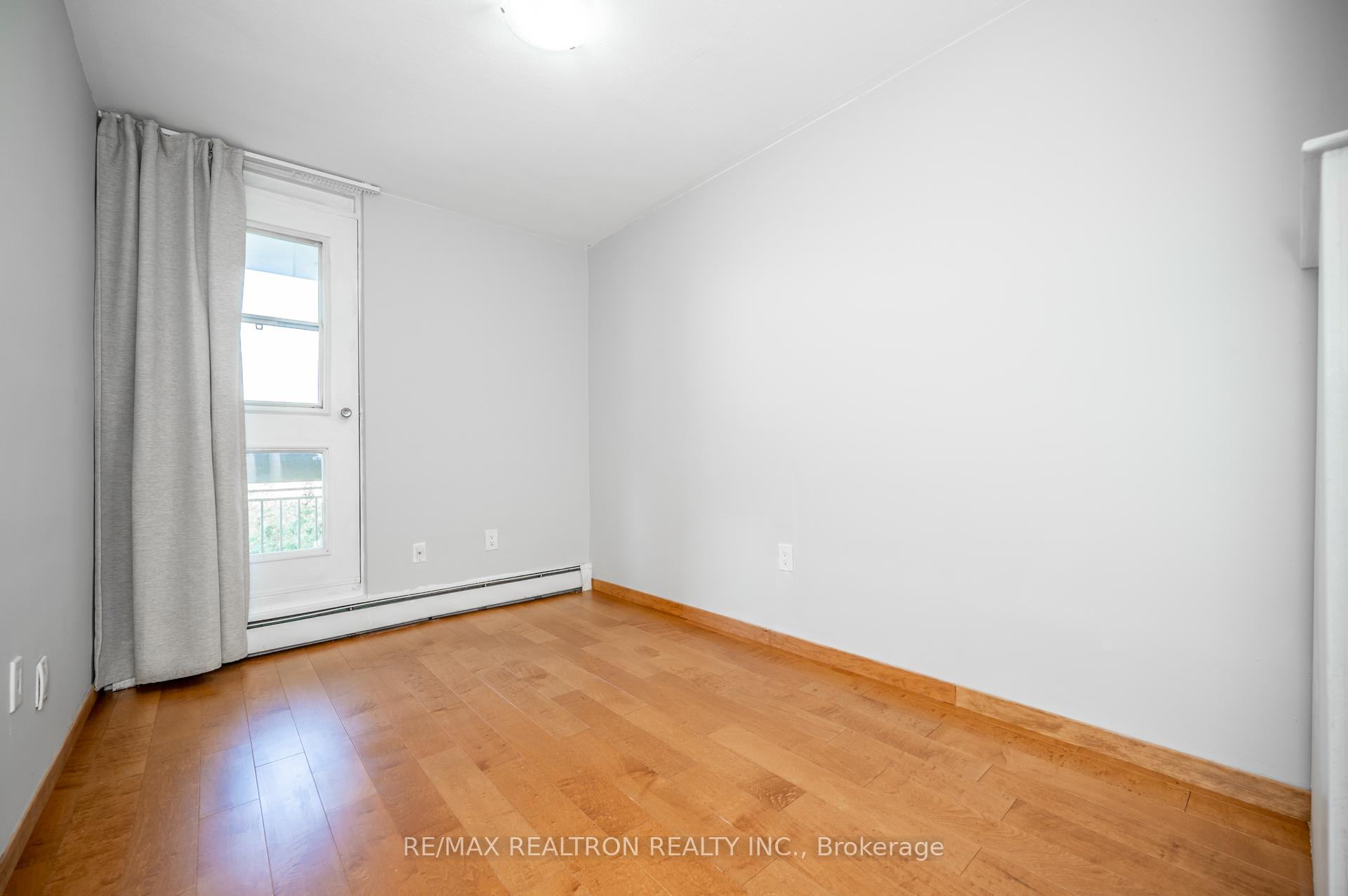 Photo 15 of Unit 421, 350 Quigley Road, Hamilton, Vincent — HOMEH