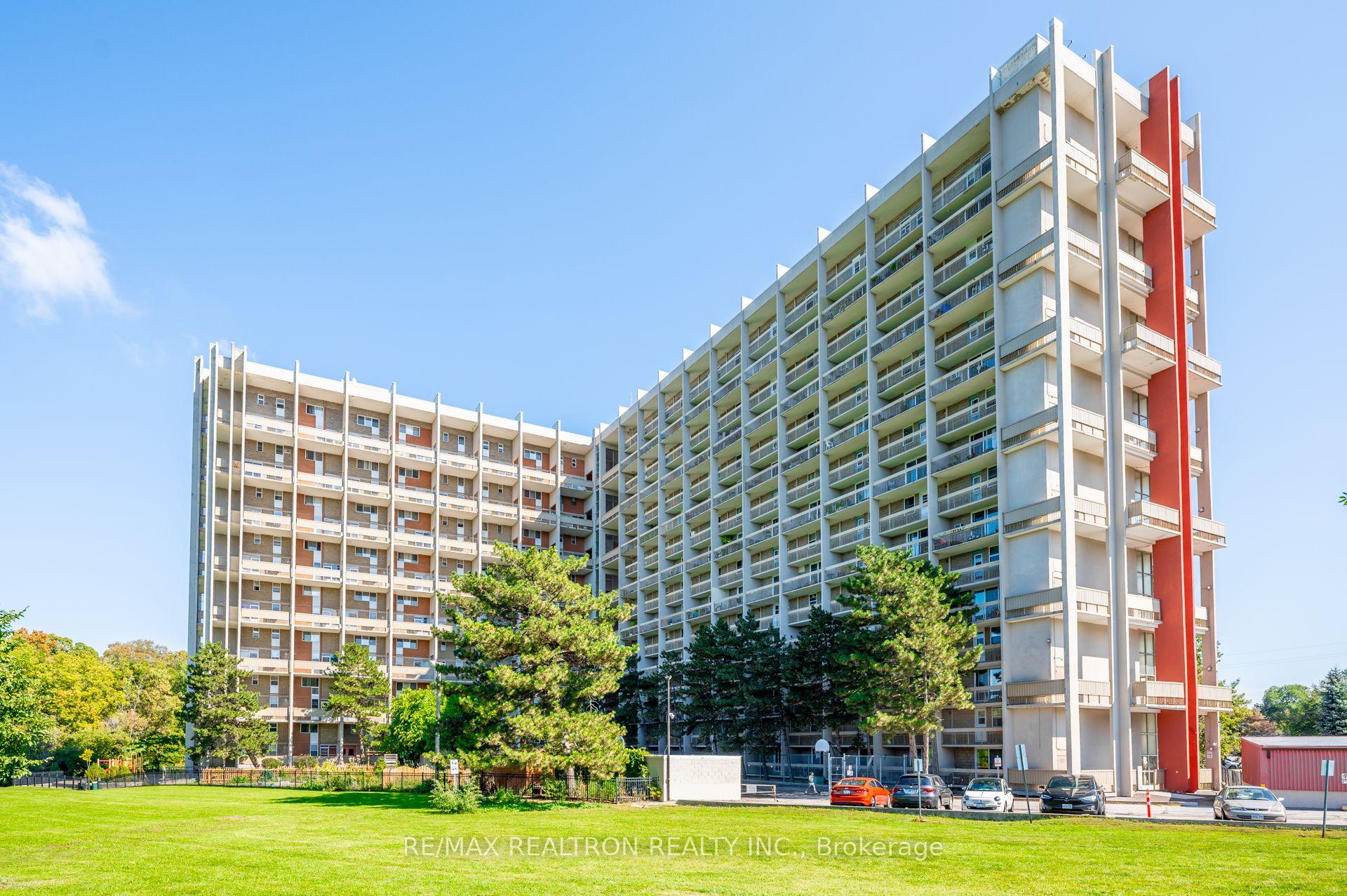 Photo 17 of Unit 421, 350 Quigley Road, Hamilton, Vincent — HOMEH