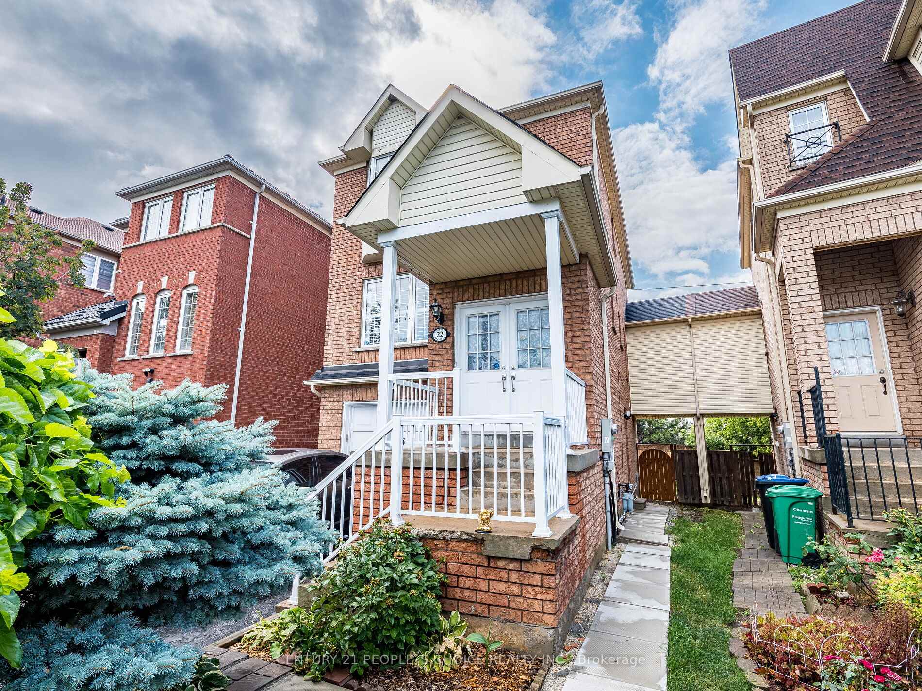 Front of 22 Domenico Crescent