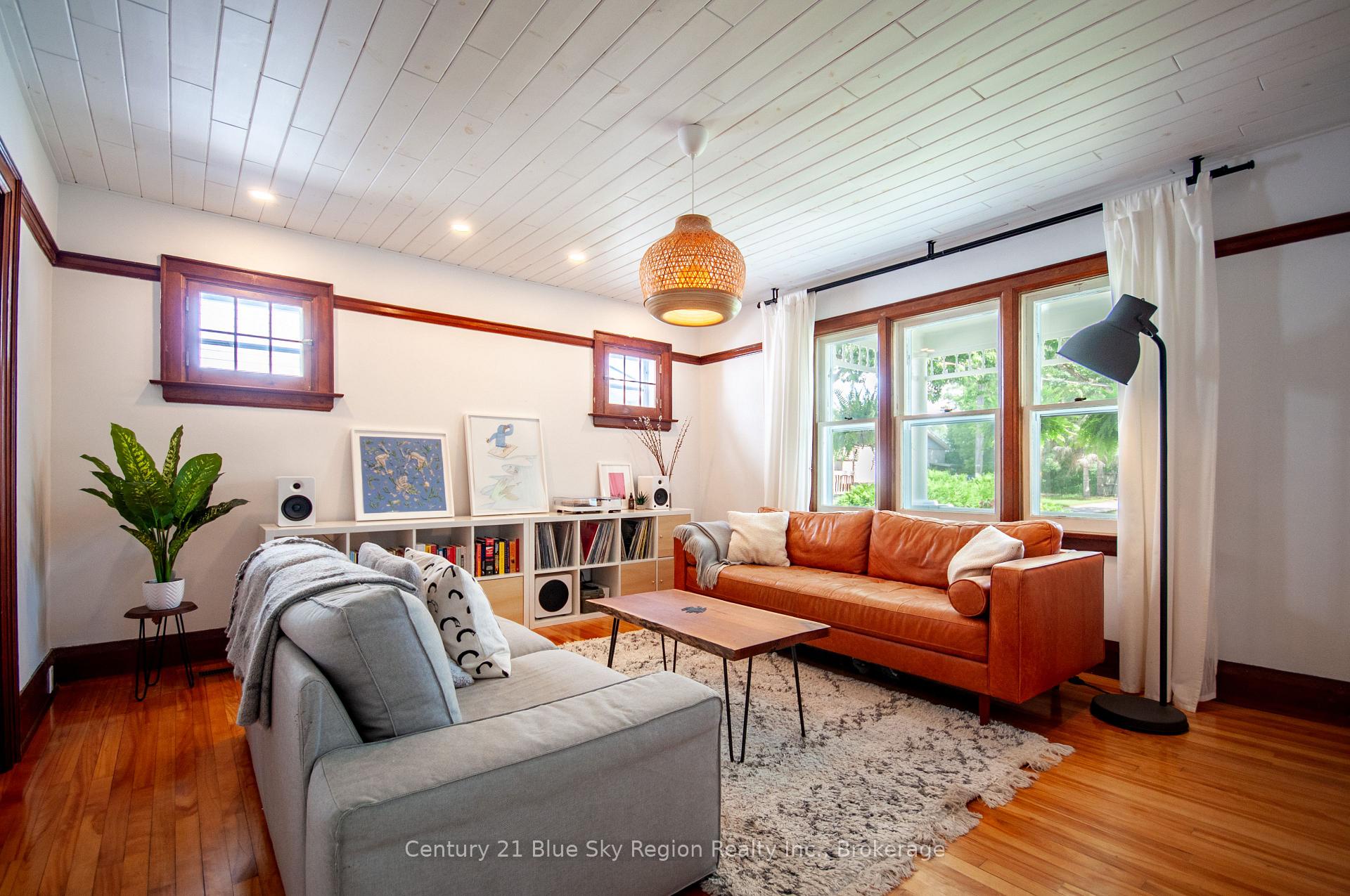 Photo 16 of 56 Catherine Street, Callander — HOMEH