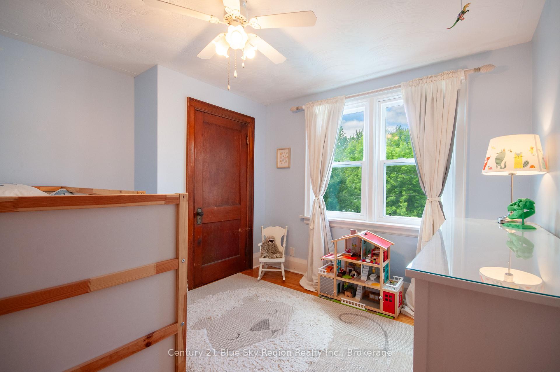 Photo 43 of 56 Catherine Street, Callander — HOMEH
