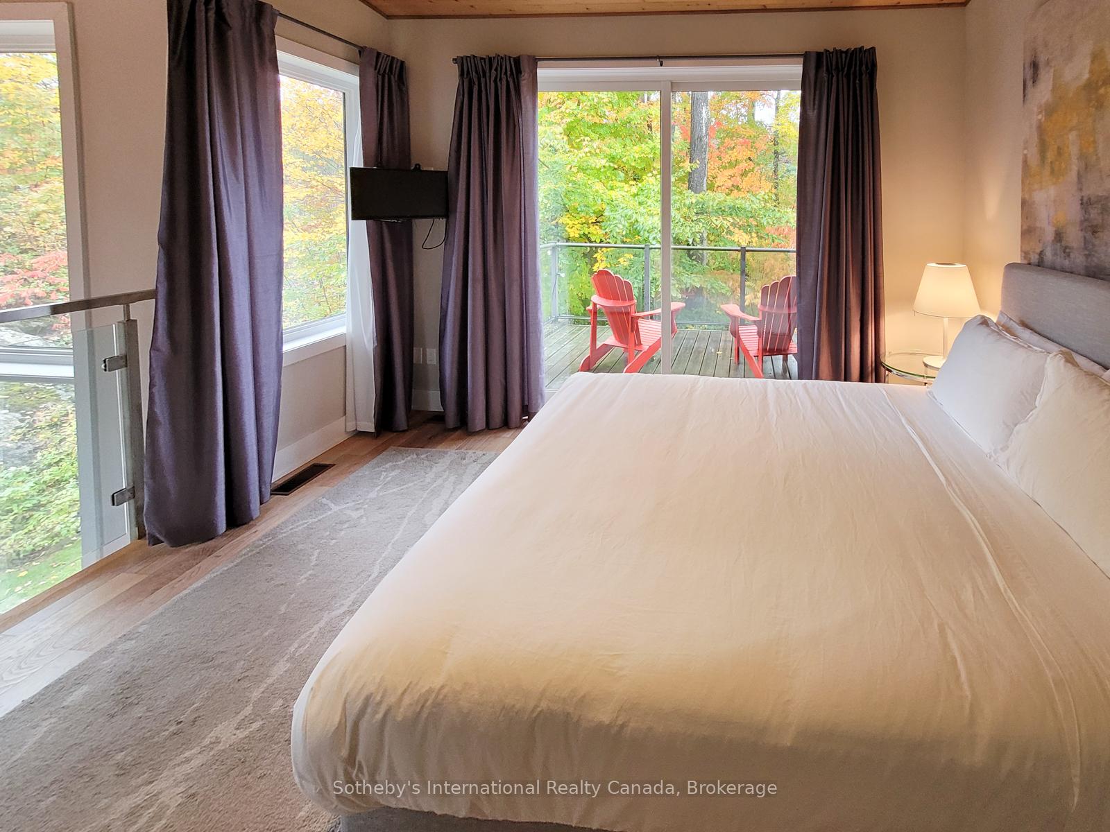 Photo 13 of 16 Carrick Trail, Gravenhurst, Muskoka (S) — HOMEH