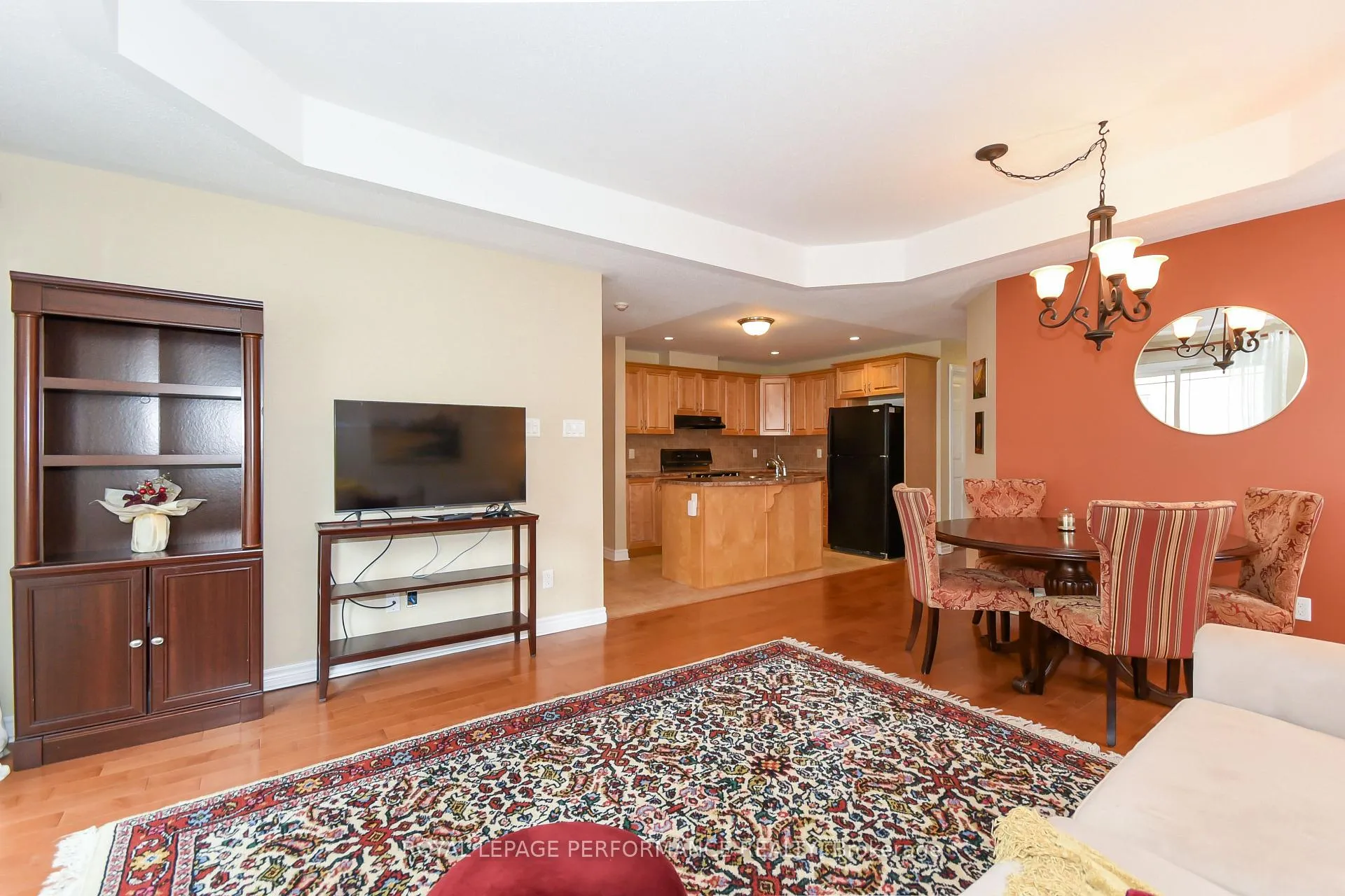 Photo 4 of Unit 4, 224 Paseo Private, Ottawa, Centrepointe — HOMEH