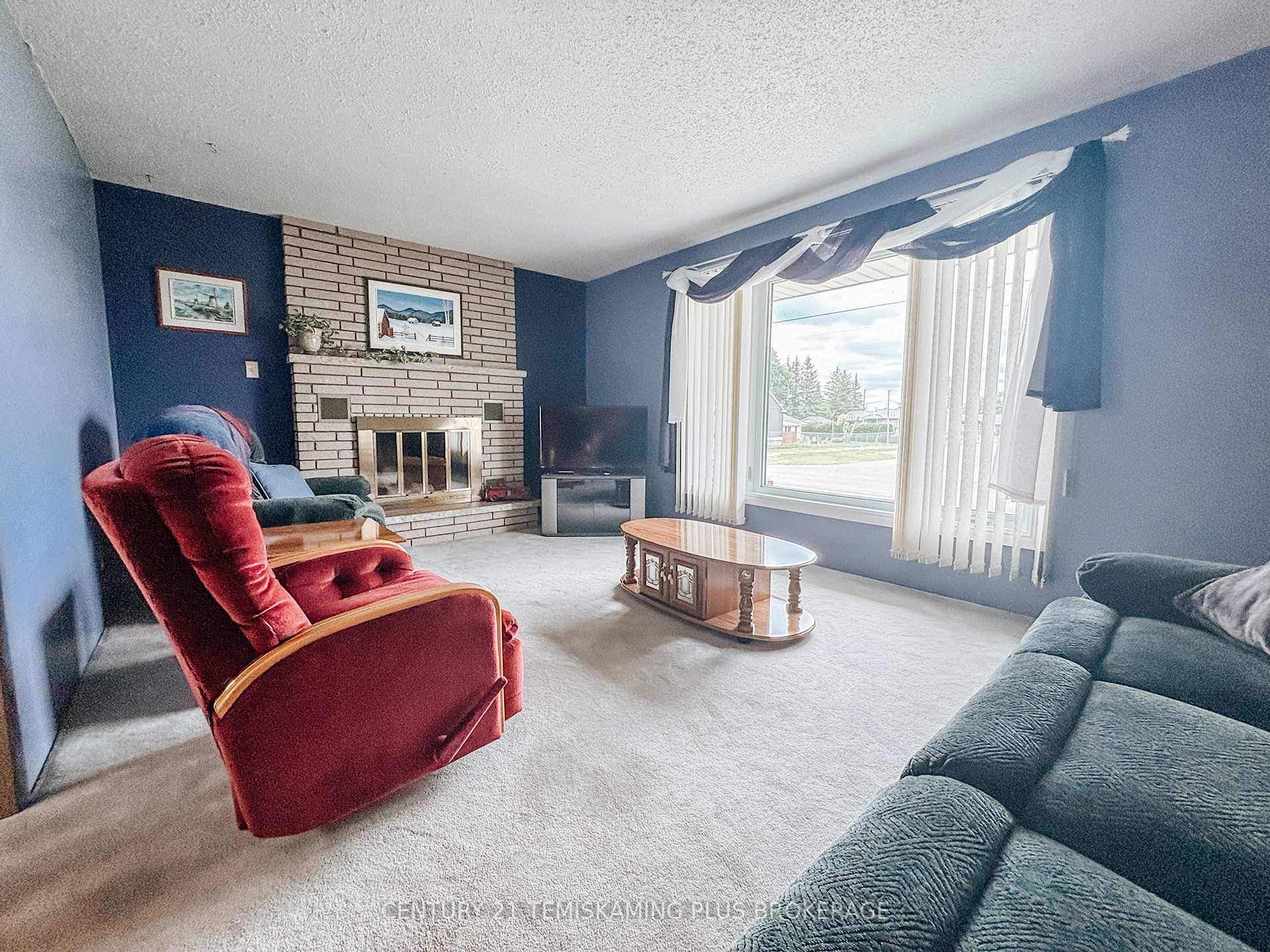 Photo 6 of 17 Ninth Avenue, Armstrong, Earlton — HOMEH