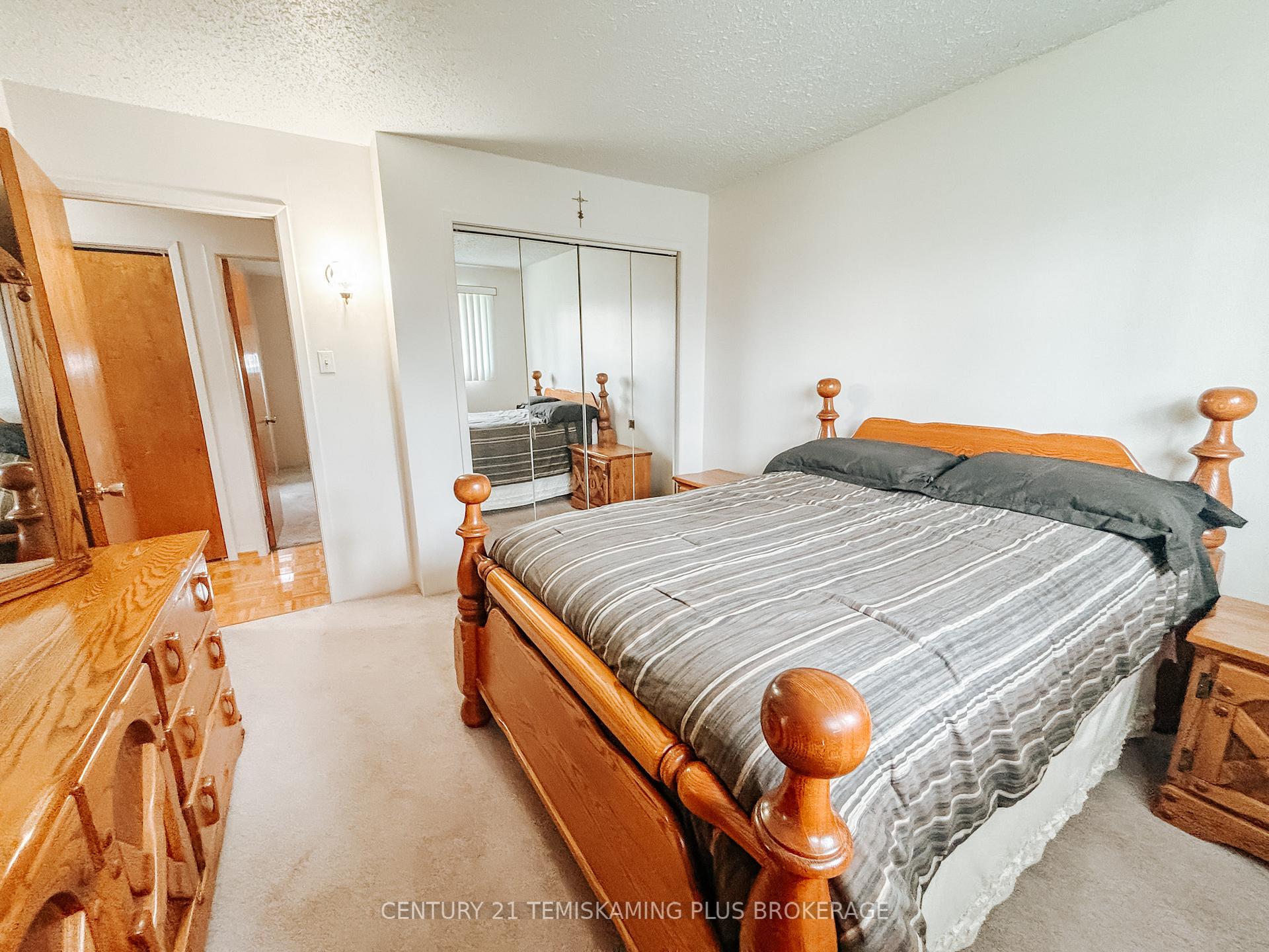 Photo 17 of 17 Ninth Avenue, Armstrong, Earlton — HOMEH